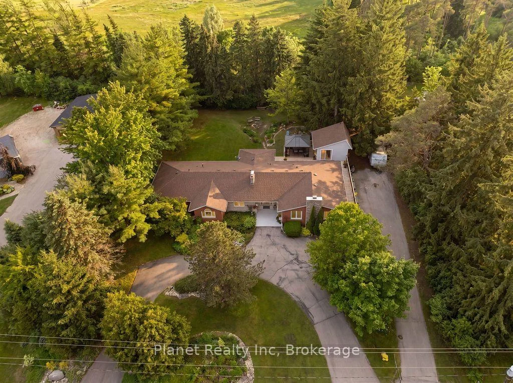Photo 7 of 4426 Side Road 10, Puslinch, Crieff/Aikensville/Killean — HOMEH