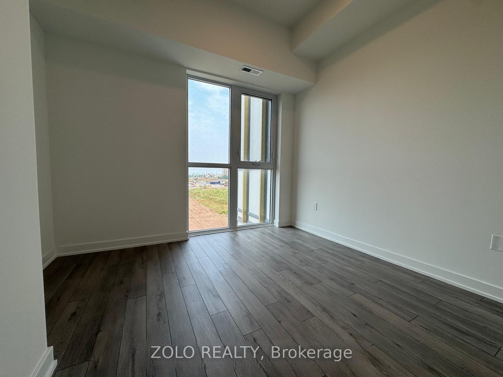 Photo 5 of Unit 534, 1005 Dundas Street E, Oakville, Joshua Meadows — HOMEH