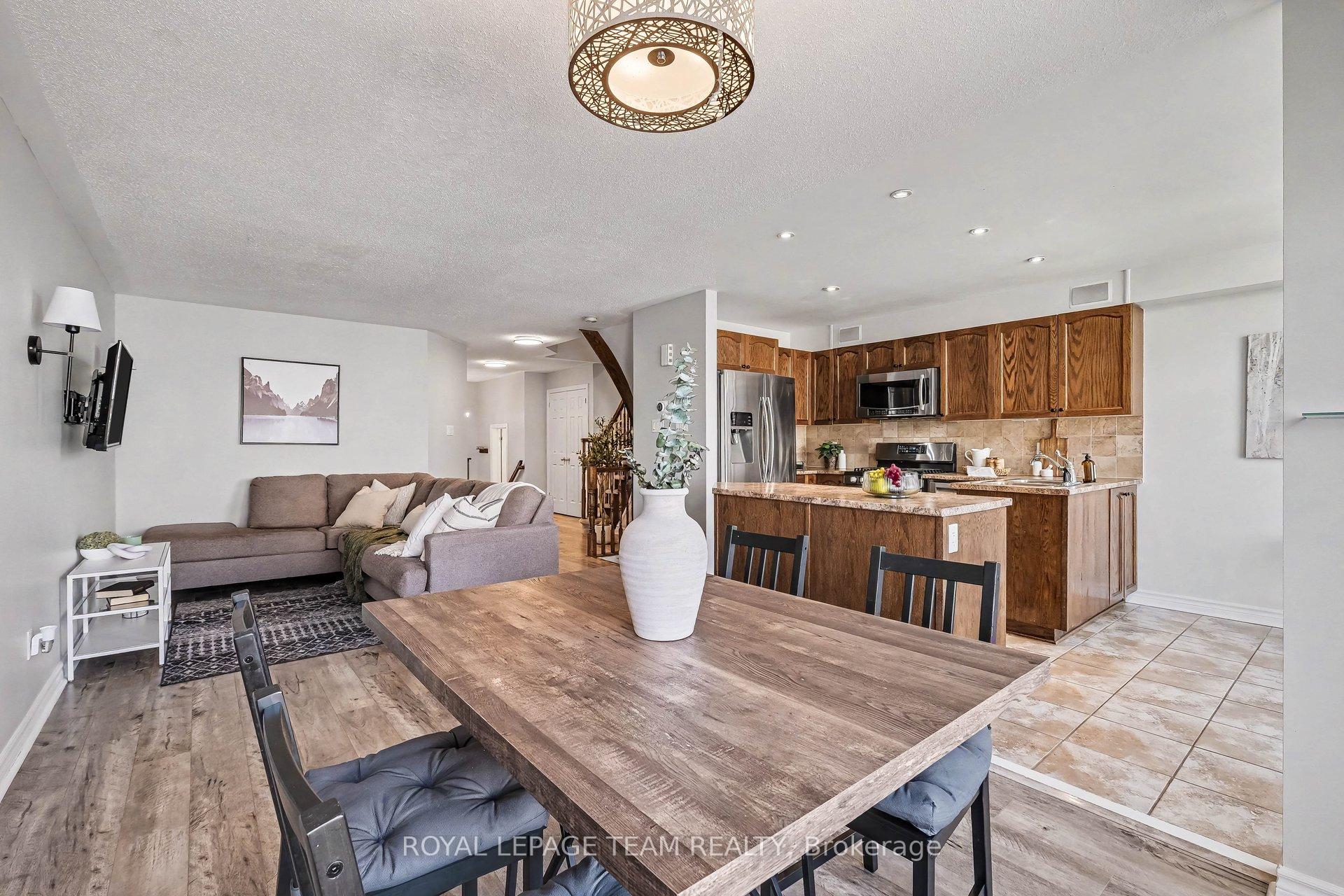 Photo 5 of 159 Montmorency Way, Ottawa, Avalon East — HOMEH