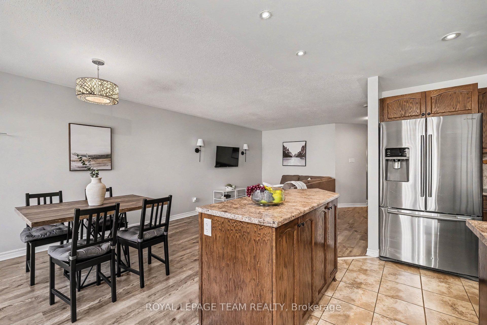 Photo 10 of 159 Montmorency Way, Ottawa, Avalon East — HOMEH