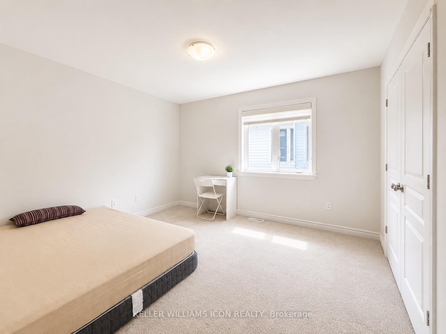 Photo 21 of 916 Ralph Hennessy Avenue, Ottawa, Riverside South/Gloucester Glen — HOMEH