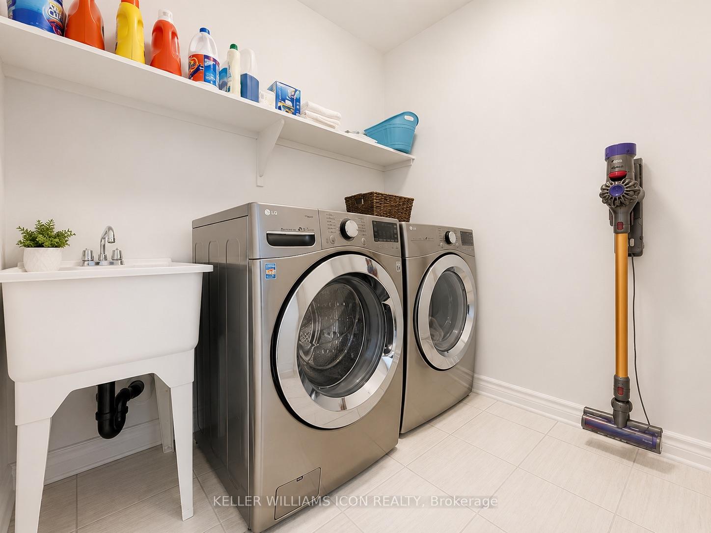Photo 23 of 916 Ralph Hennessy Avenue, Ottawa, Riverside South/Gloucester Glen — HOMEH