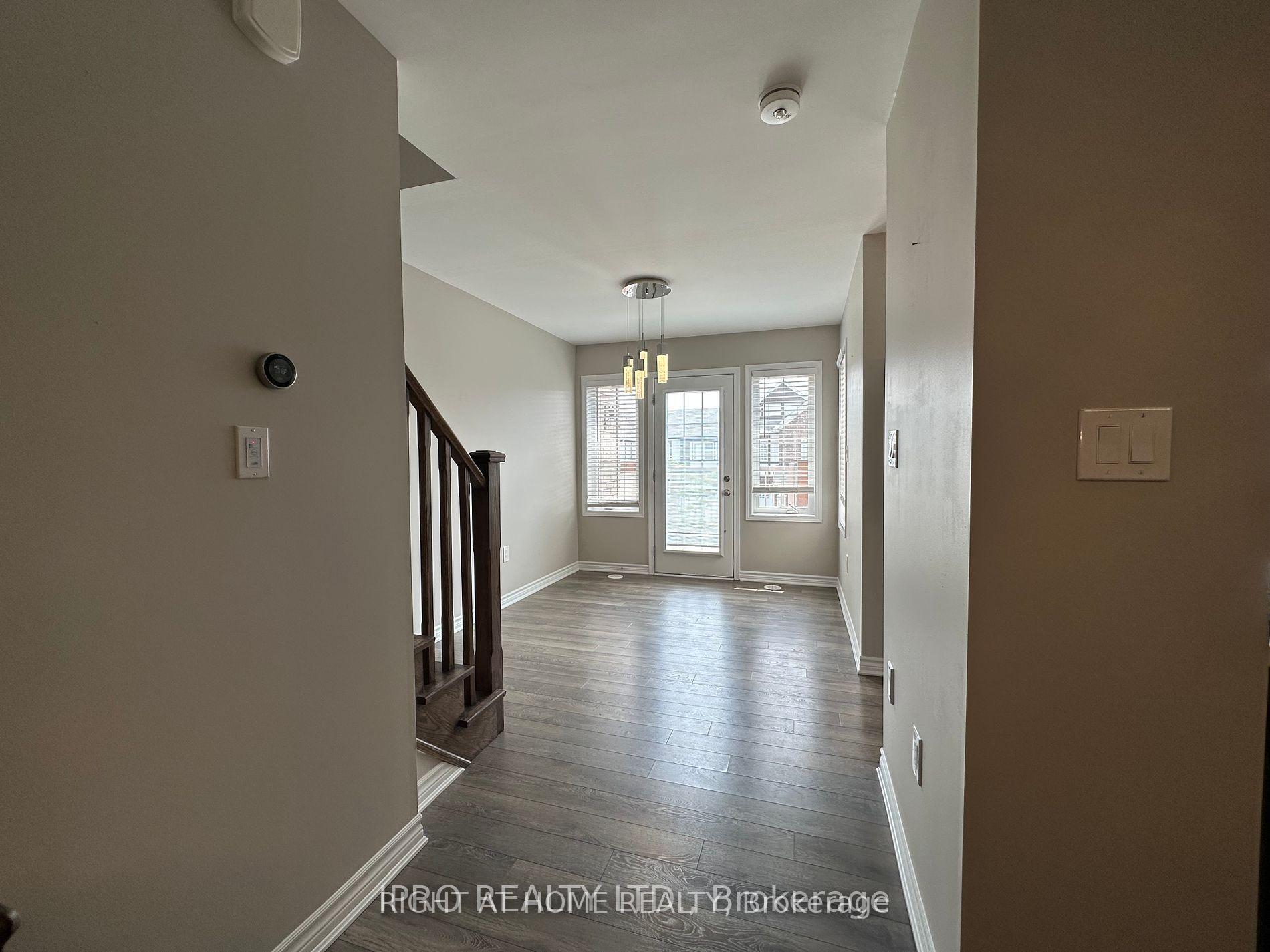 Photo 10 of 301 Murlock Heights, Milton, Ford — HOMEH