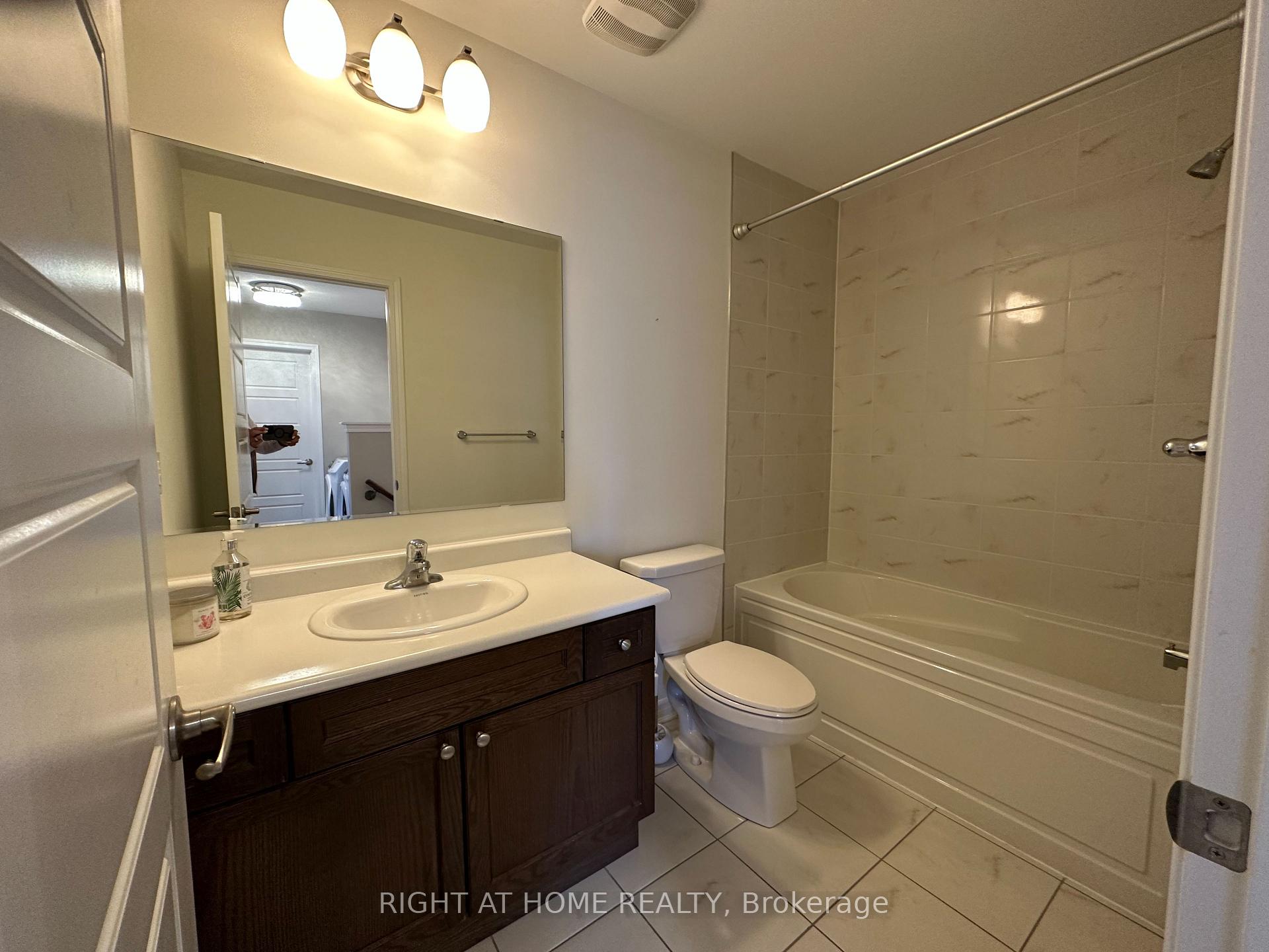 Photo 19 of 301 Murlock Heights, Milton, Ford — HOMEH
