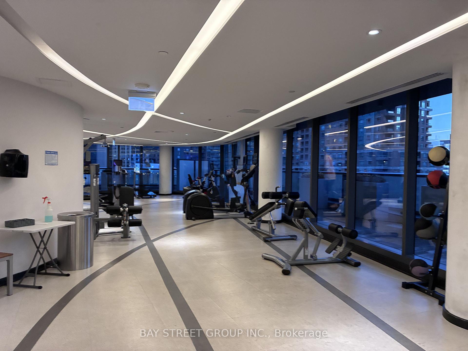 Photo 9 of Unit 2912, 11 Wellesley Street W, Toronto, Bay Street Corridor — HOMEH