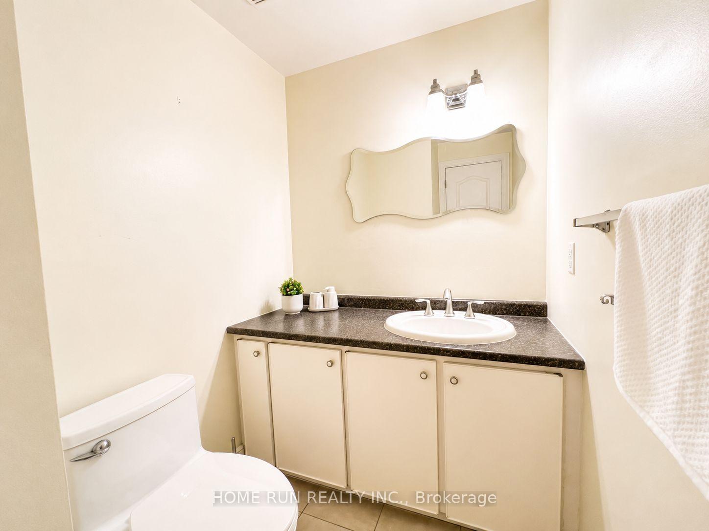 Photo 4 of 98 Canter Boulevard, Ottawa, Meadowlands/St. Claire Gardens — HOMEH