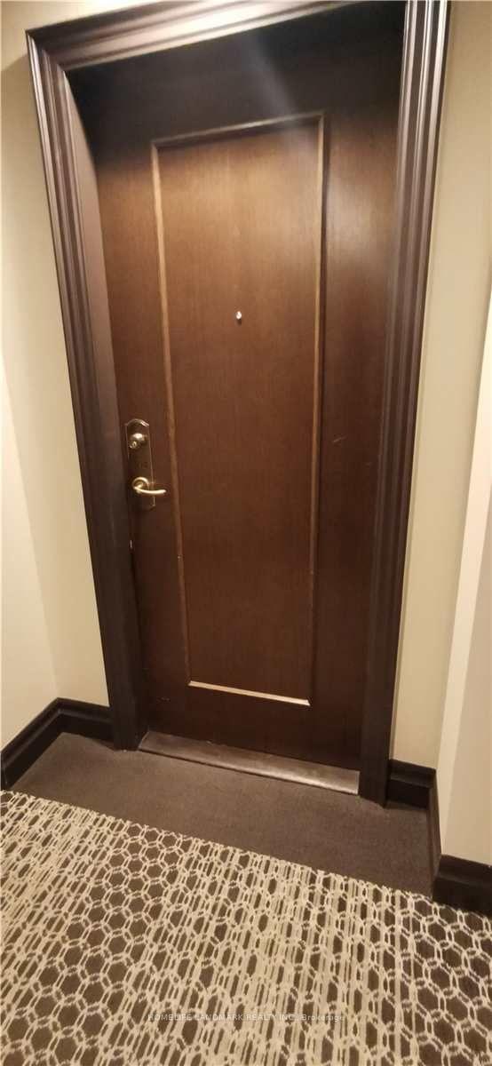 Photo 3 of Unit 304, 18 William Carson Crescent, North York, St. Andrew-Windfields — HOMEH