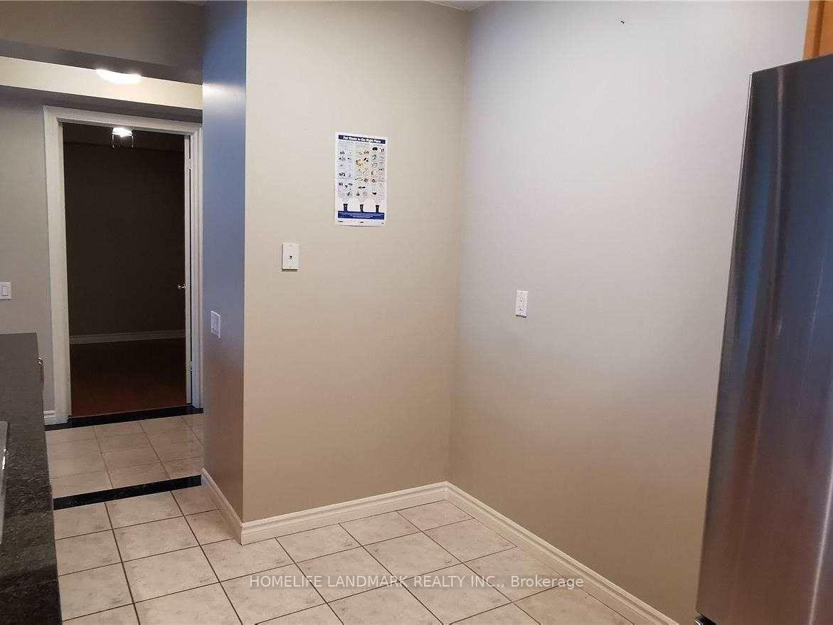 Photo 7 of Unit 304, 18 William Carson Crescent, North York, St. Andrew-Windfields — HOMEH