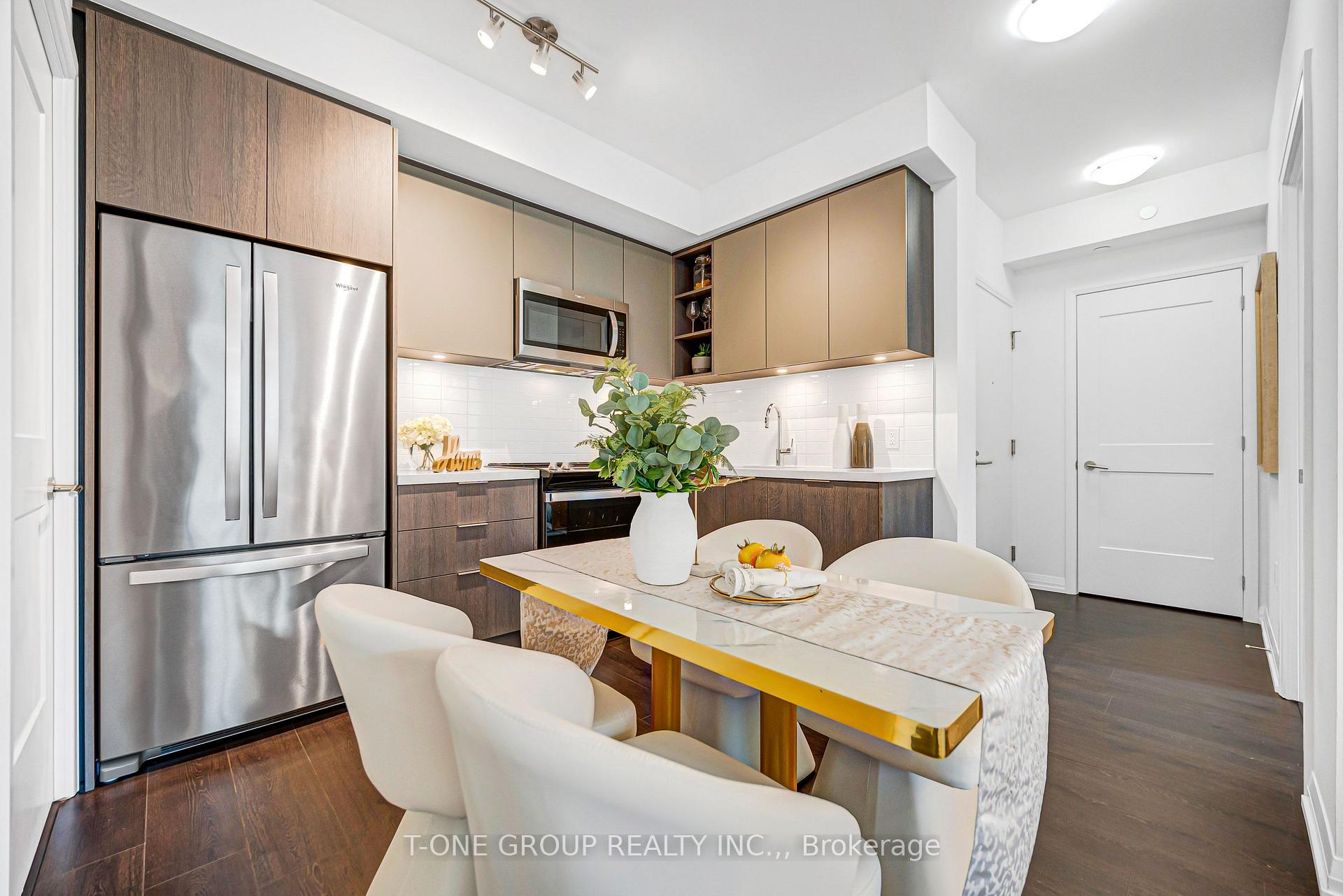 Photo 12 of Unit 610, 25 Holly Street, Toronto, Mount Pleasant East — HOMEH