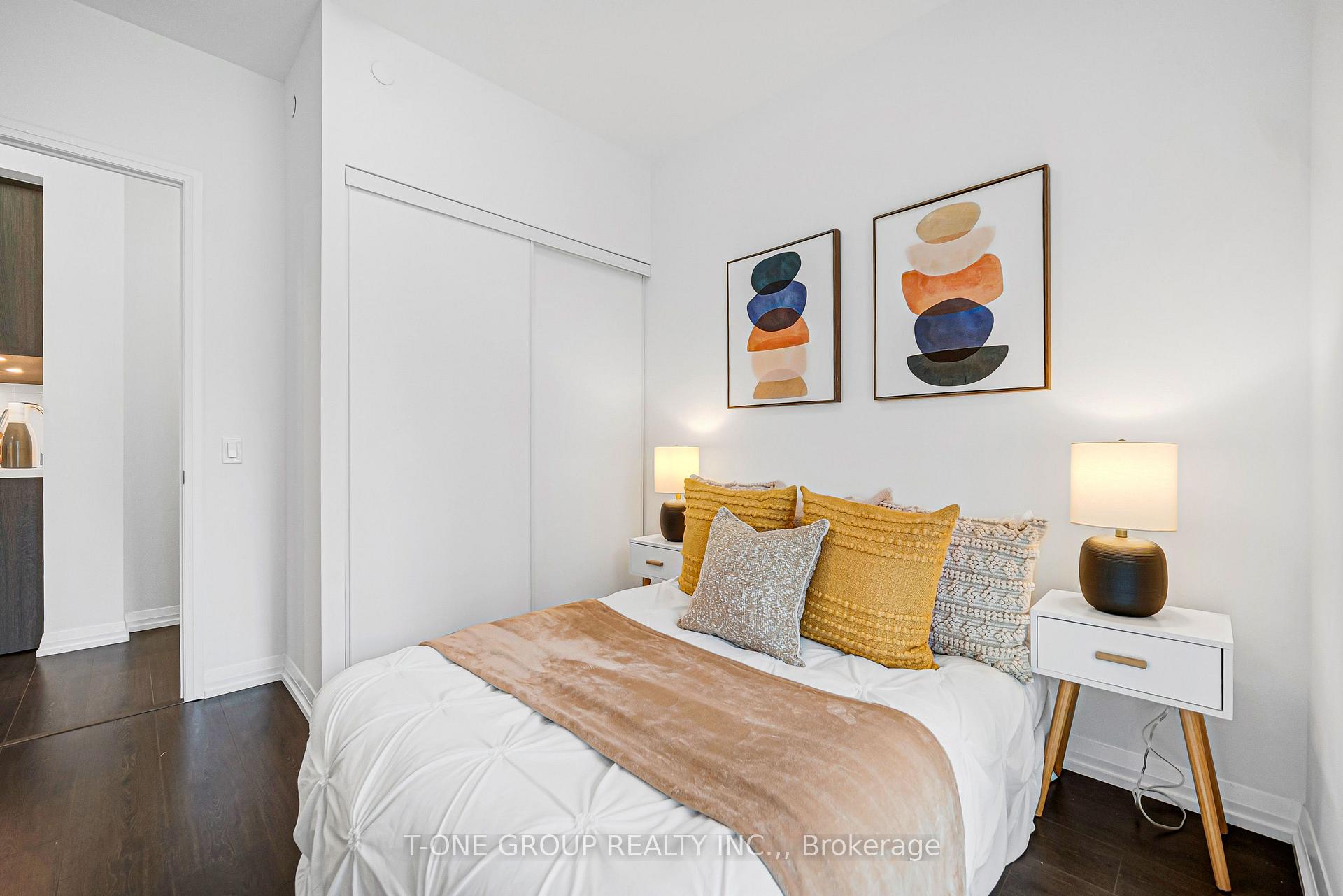 Photo 33 of Unit 610, 25 Holly Street, Toronto, Mount Pleasant East — HOMEH
