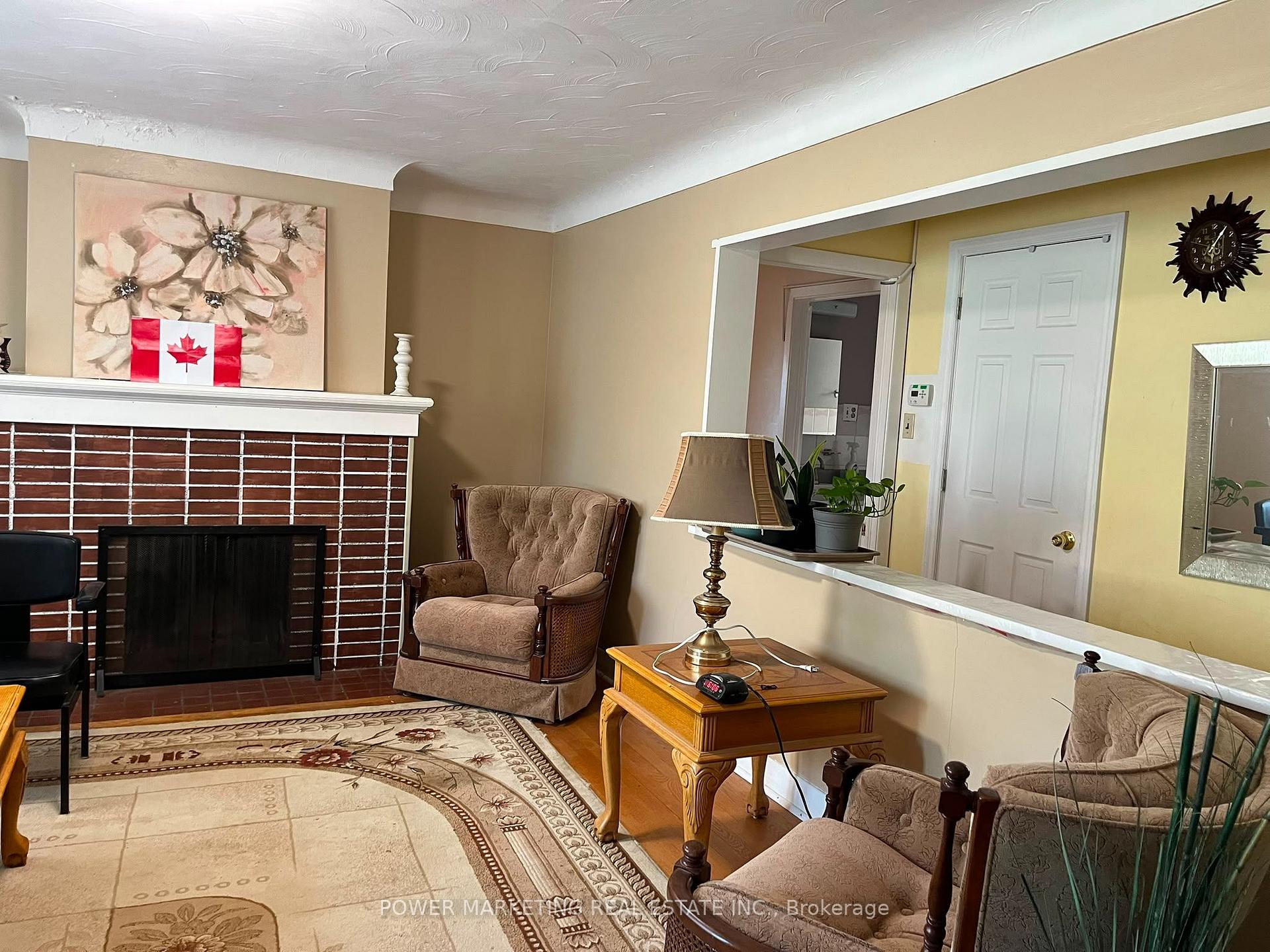 Photo 5 of 2576 Alta Vista Drive, Ottawa, Ridgemont — HOMEH