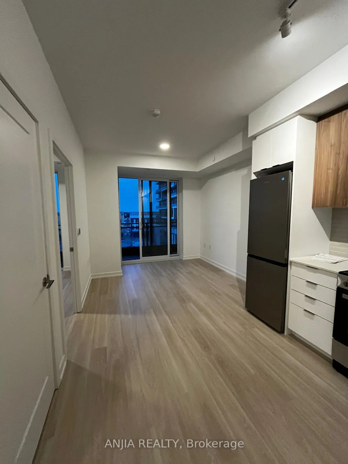 Photo 9 of Unit A301, 9763 Markham Road, Markham, Greensborough — HOMEH