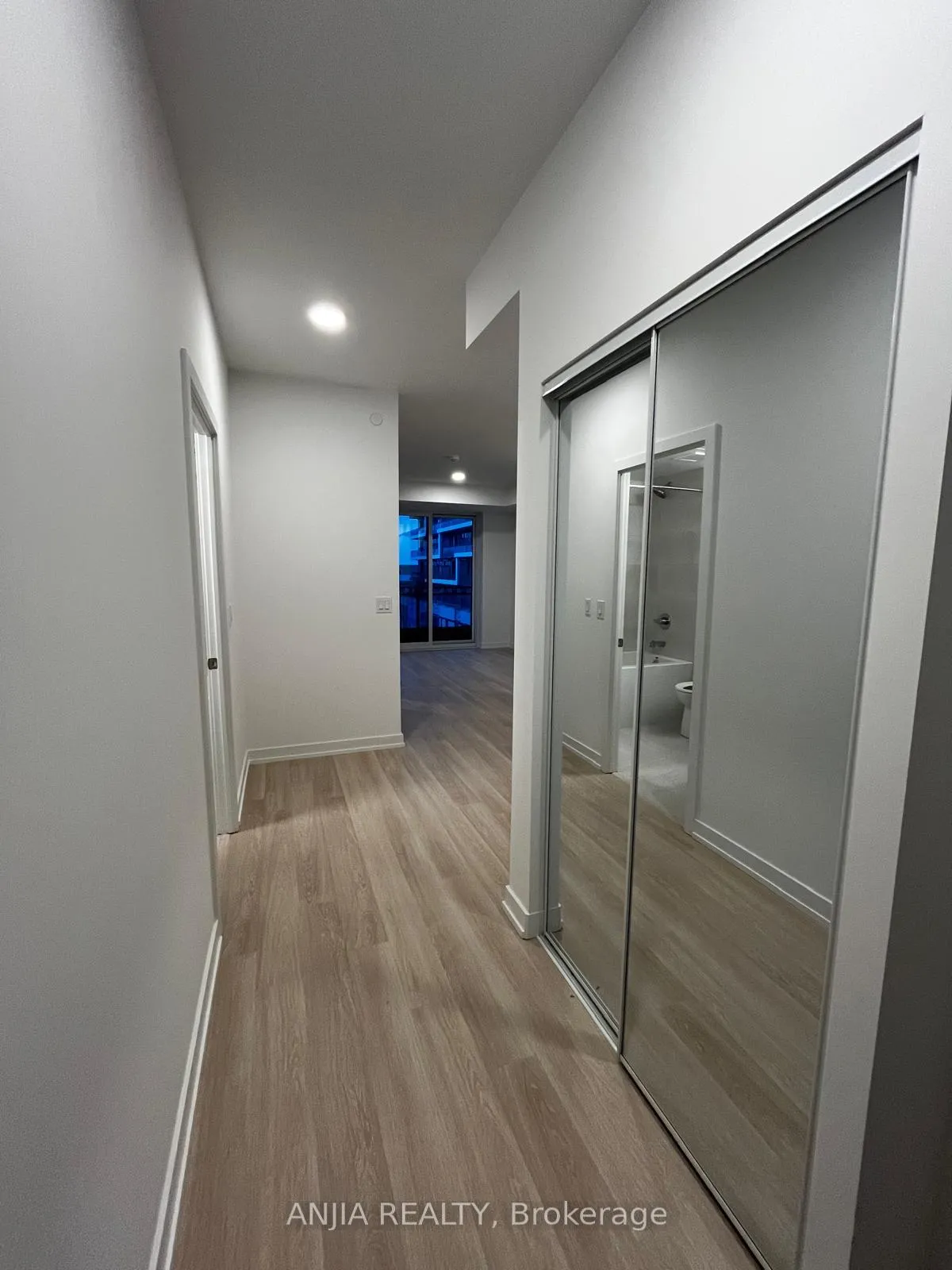 Photo 14 of Unit A301, 9763 Markham Road, Markham, Greensborough — HOMEH