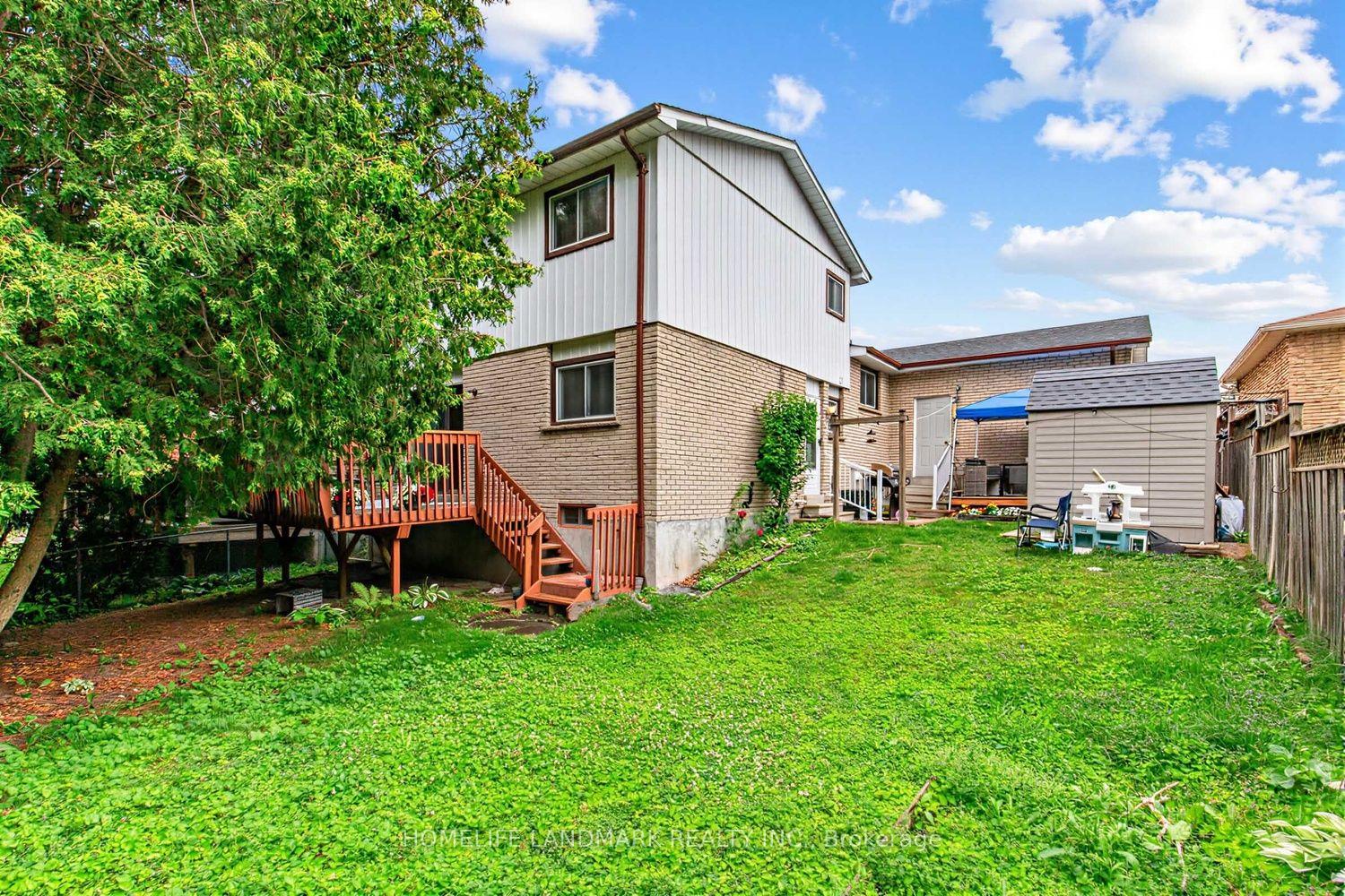 Photo 32 of 874 Sparrow Road, Newmarket, Gorham-College Manor — HOMEH