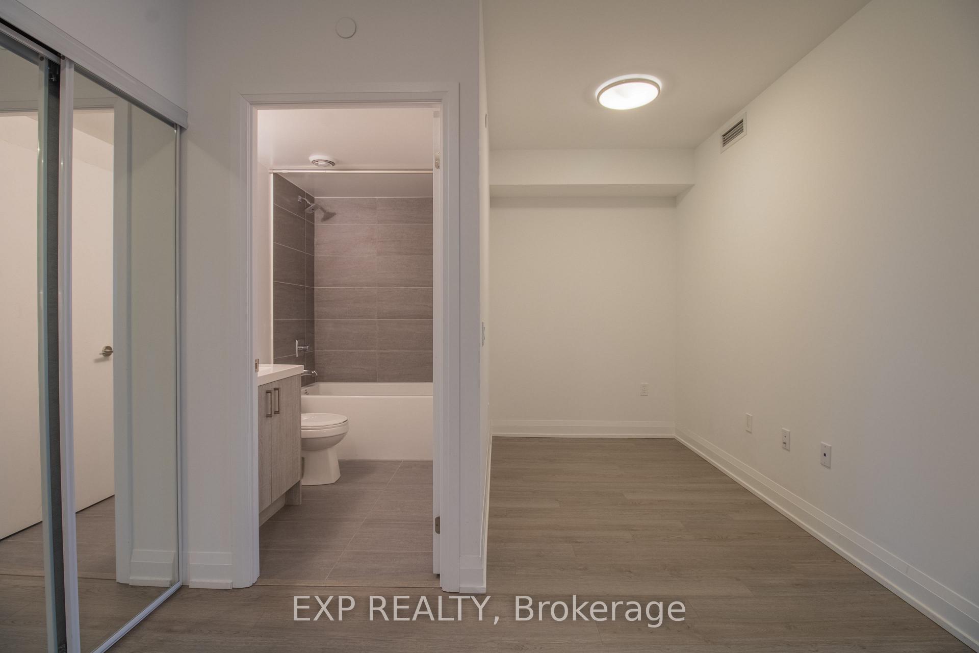 Photo 8 of Unit 2210, 77 Mutual Street, Toronto, Church-Yonge Corridor — HOMEH