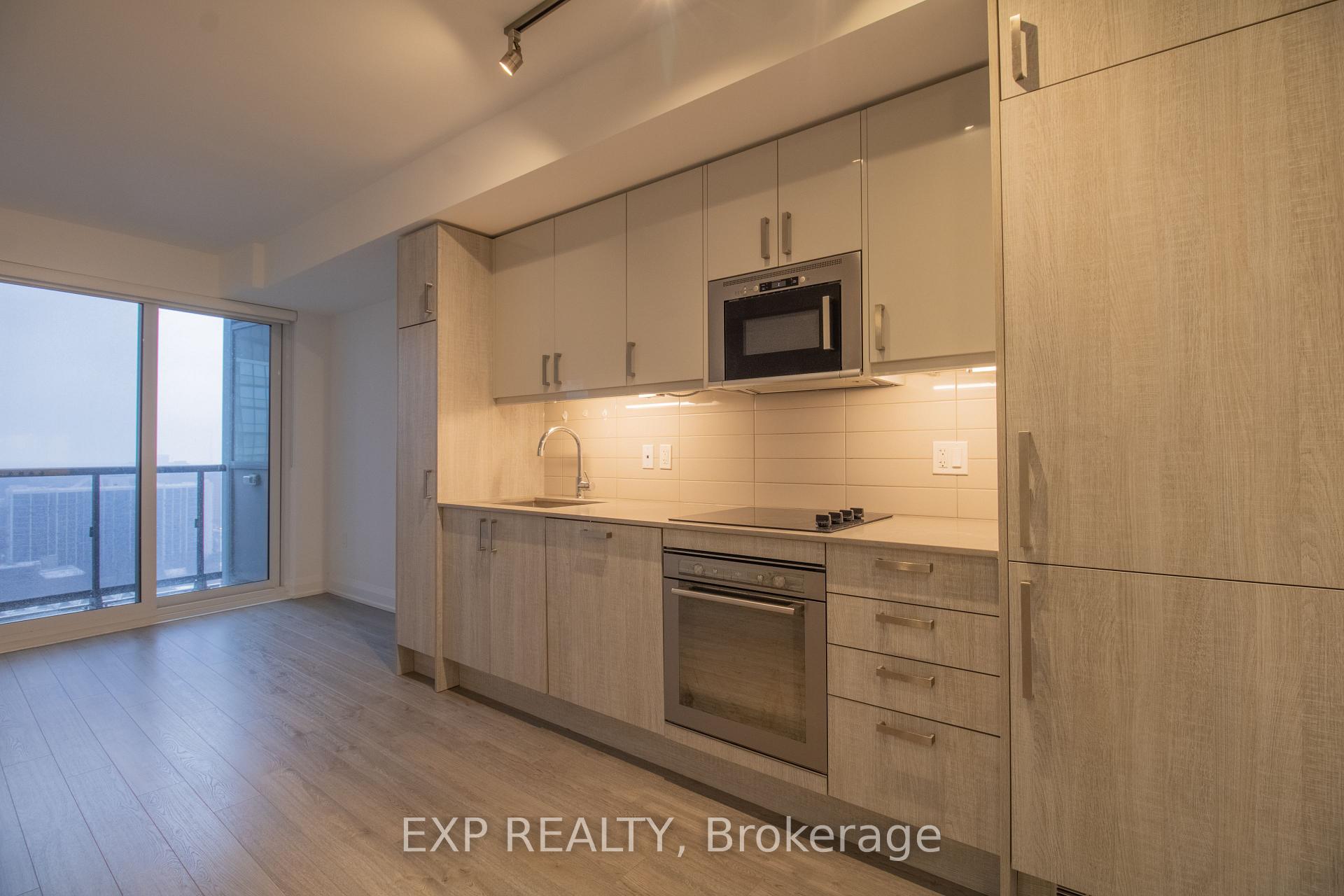 Photo 14 of Unit 2210, 77 Mutual Street, Toronto, Church-Yonge Corridor — HOMEH