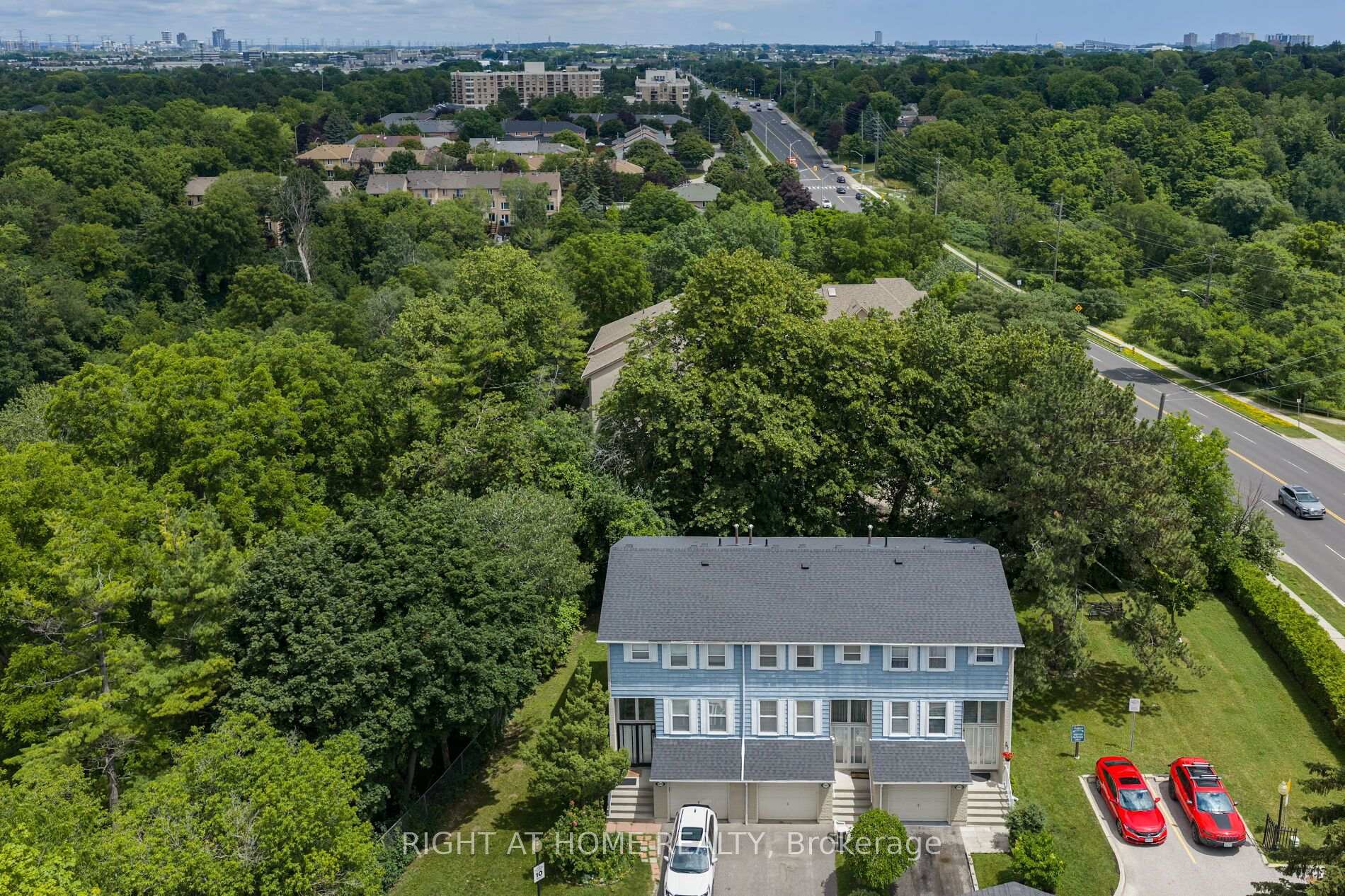 Photo 37 of 1994 John St Street, Markham, Bayview Fairway-Bayview Country Club Estates — HOMEH