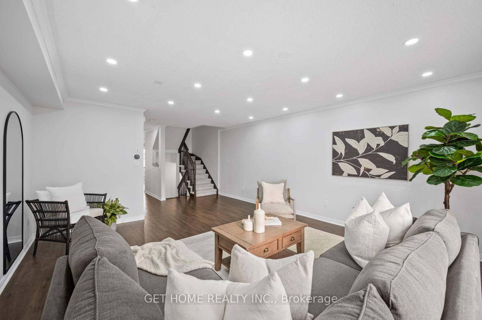 Photo 6 of 19 Benjamin Way, Whitby, Blue Grass Meadows — HOMEH