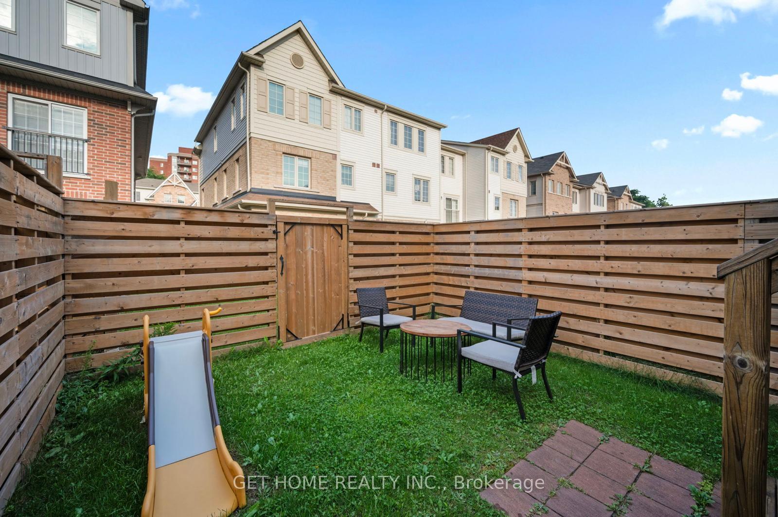 Photo 30 of 19 Benjamin Way, Whitby, Blue Grass Meadows — HOMEH