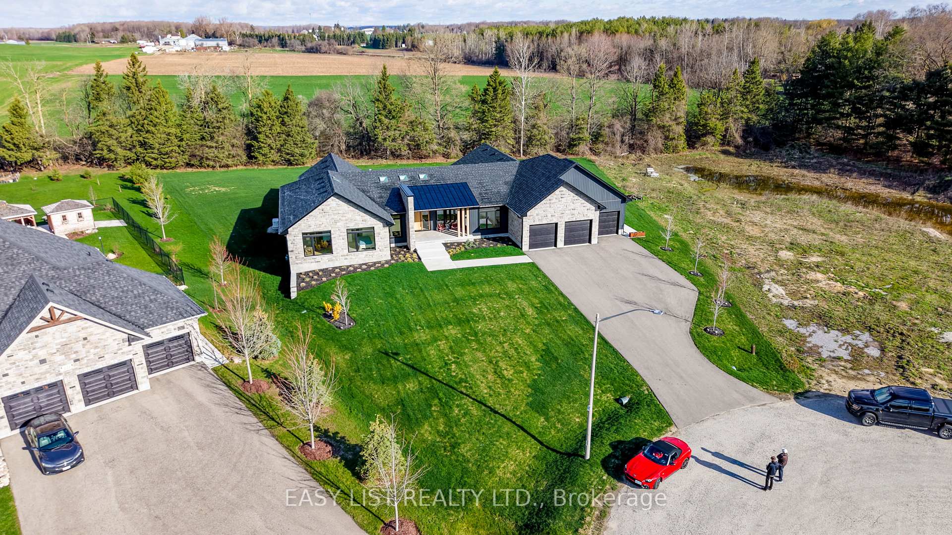 Photo 2 of 117 Evergreen Place, Guelph/Eramosa, Rockwood — HOMEH