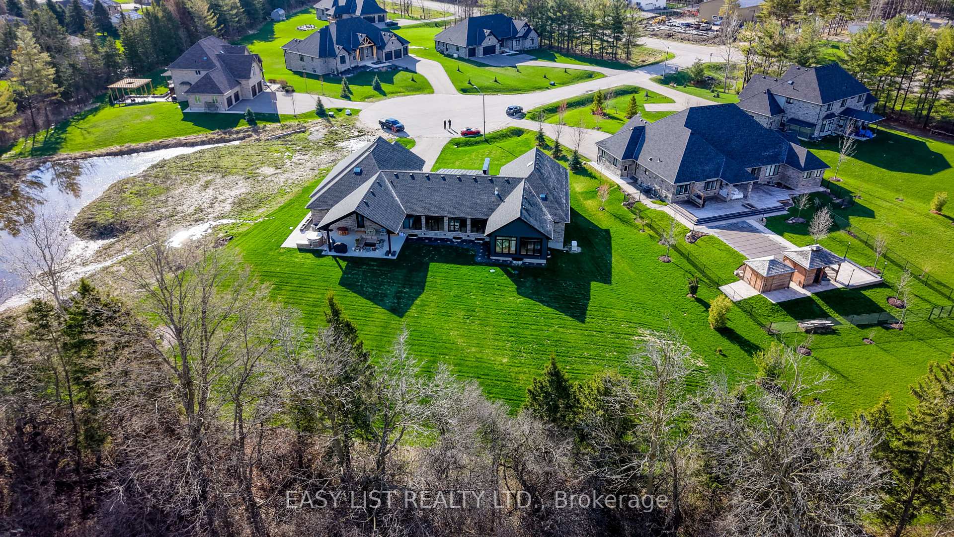 Photo 8 of 117 Evergreen Place, Guelph/Eramosa, Rockwood — HOMEH