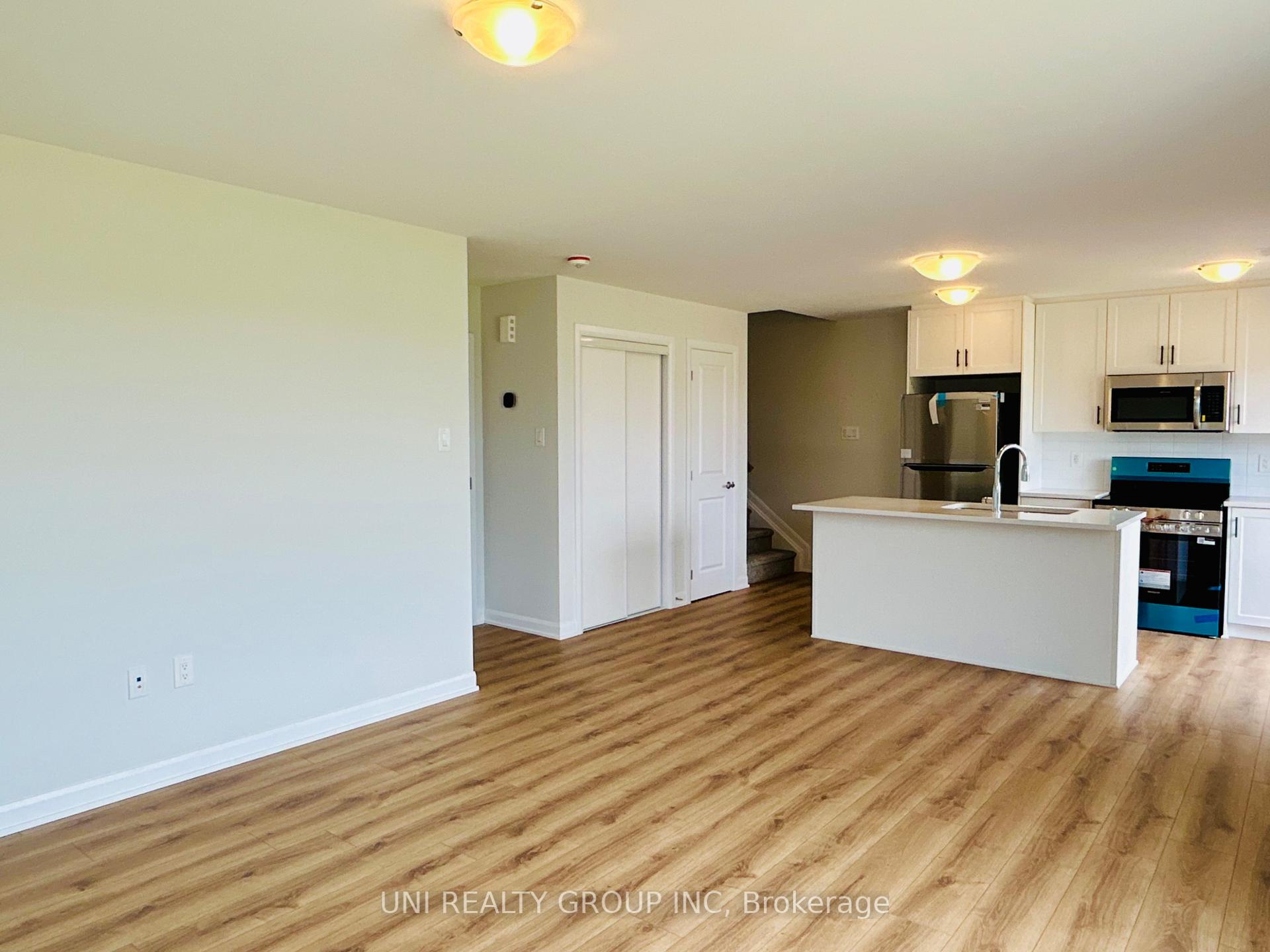 Photo 5 of 607 Feedmill Private, Ottawa, Kanata - Kanata Lakes/Heritage Hills — HOMEH