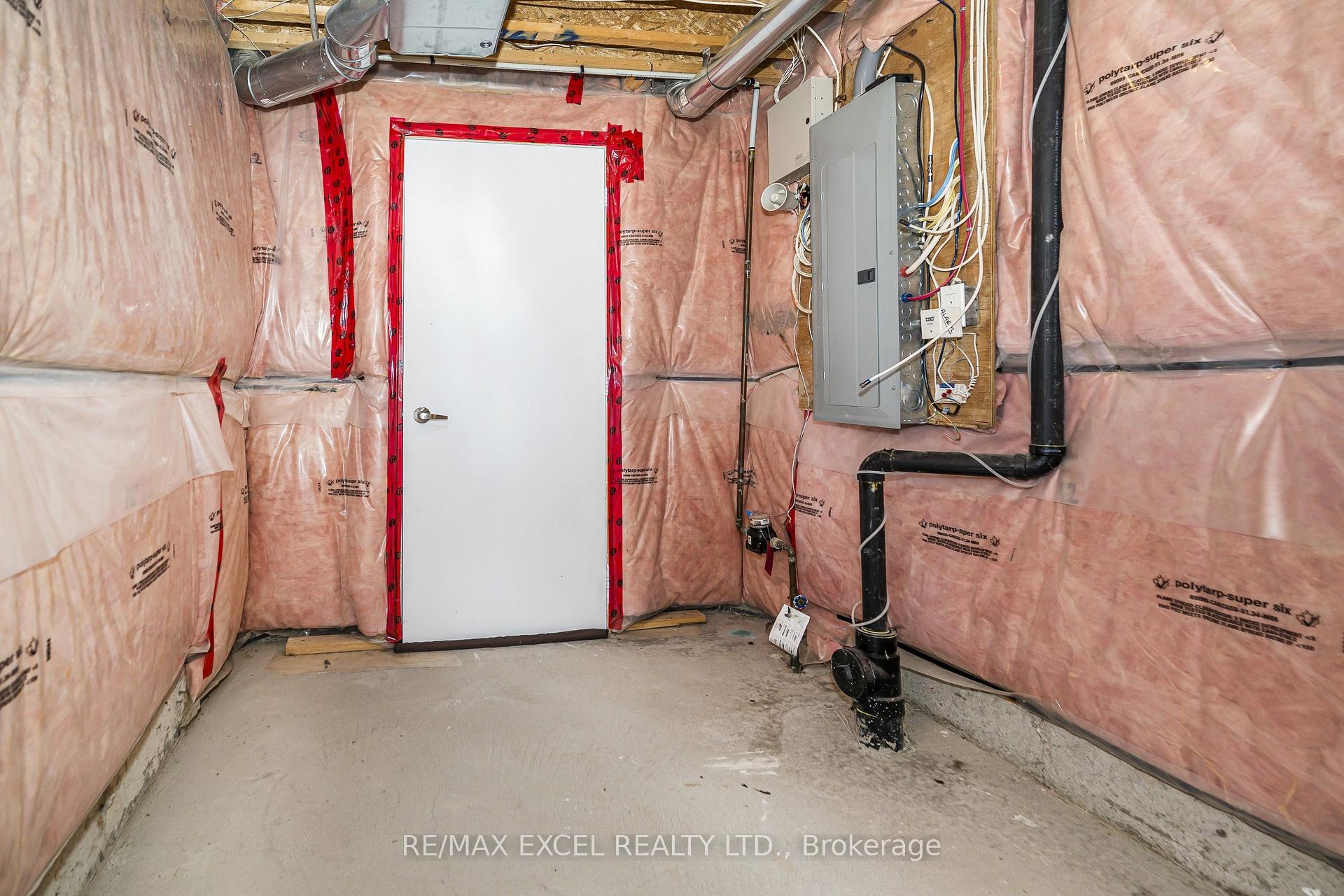 Photo 22 of 129 Lewis Honey Drive, Aurora, Bayview Northeast — HOMEH
