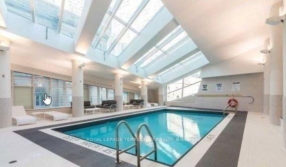 Photo 16 of Unit 1004, 8 The Esplanade, Toronto, Waterfront Communities — HOMEH