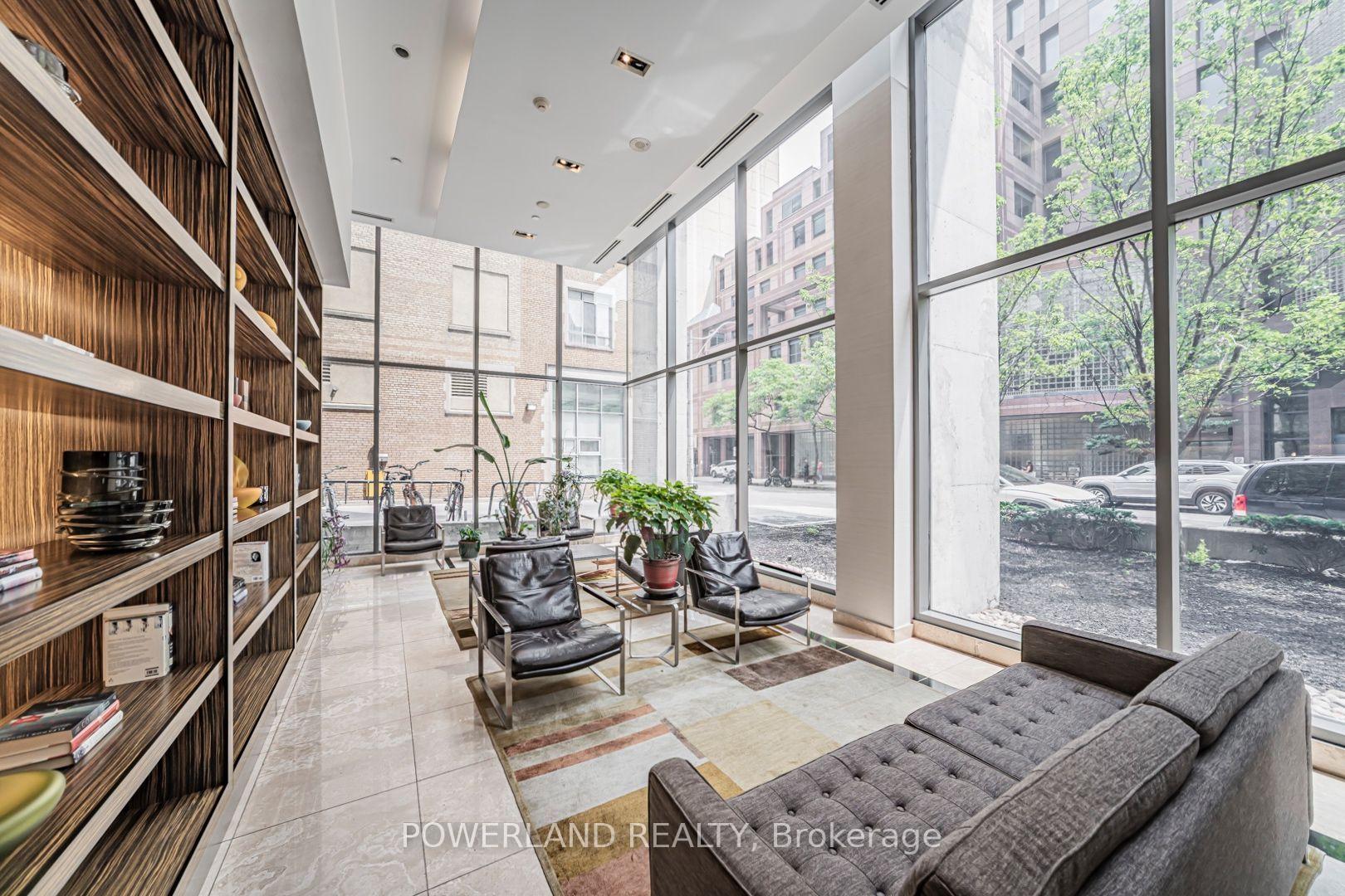 Photo 12 of Unit 2905, 38 Grenville Street, Toronto, Bay Street Corridor — HOMEH