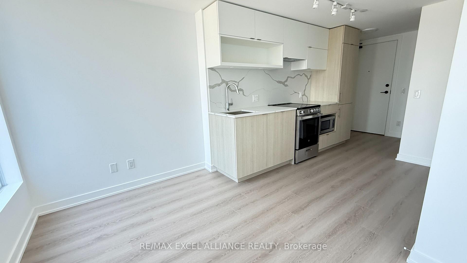 Photo 6 of Unit 2116, 100 Queen Street E, Toronto, Church-Yonge Corridor — HOMEH
