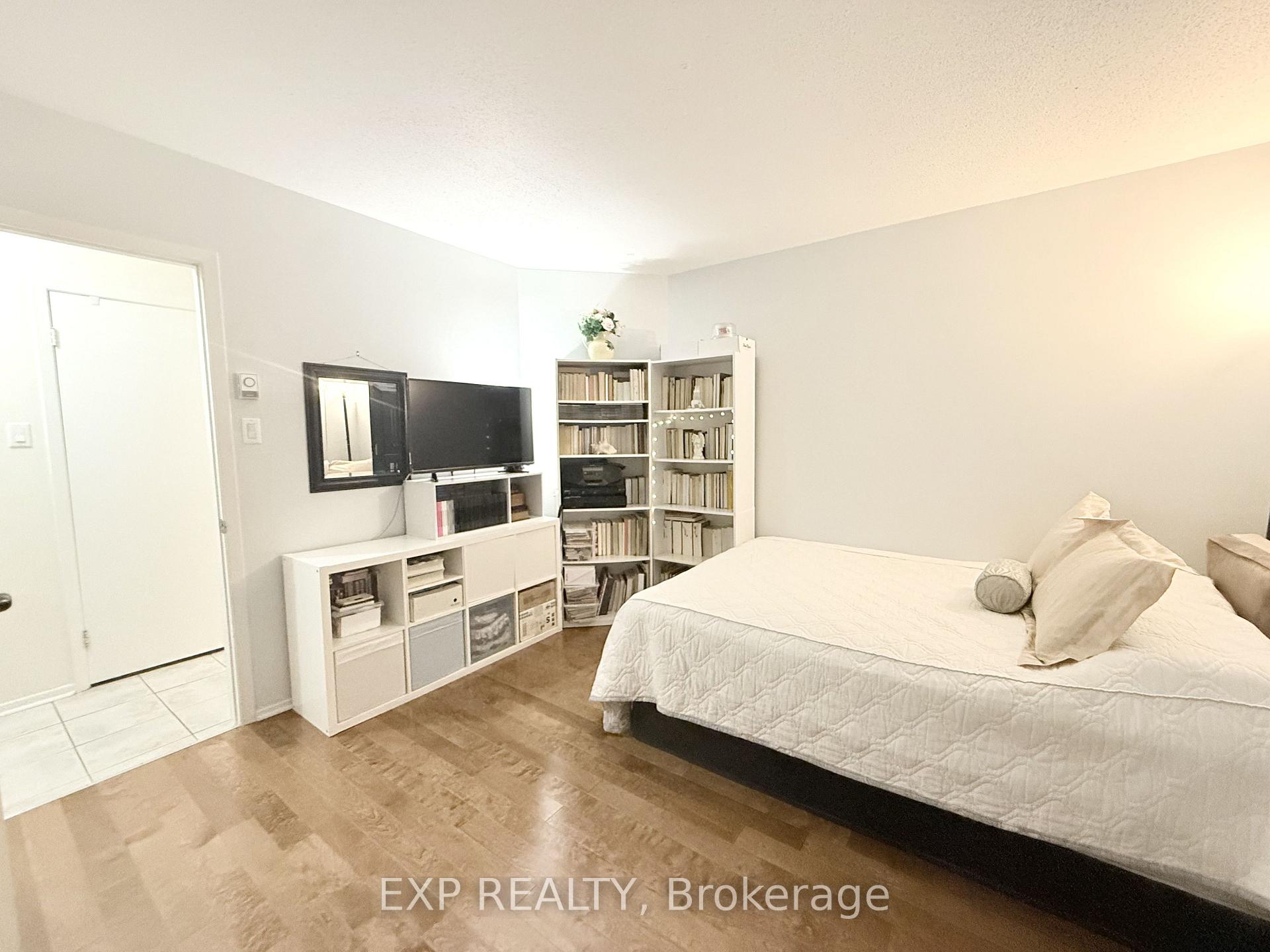 Photo 12 of Unit 122, 316 Lorry Greenberg Drive, Ottawa, Hunt Club Park/Greenboro — HOMEH