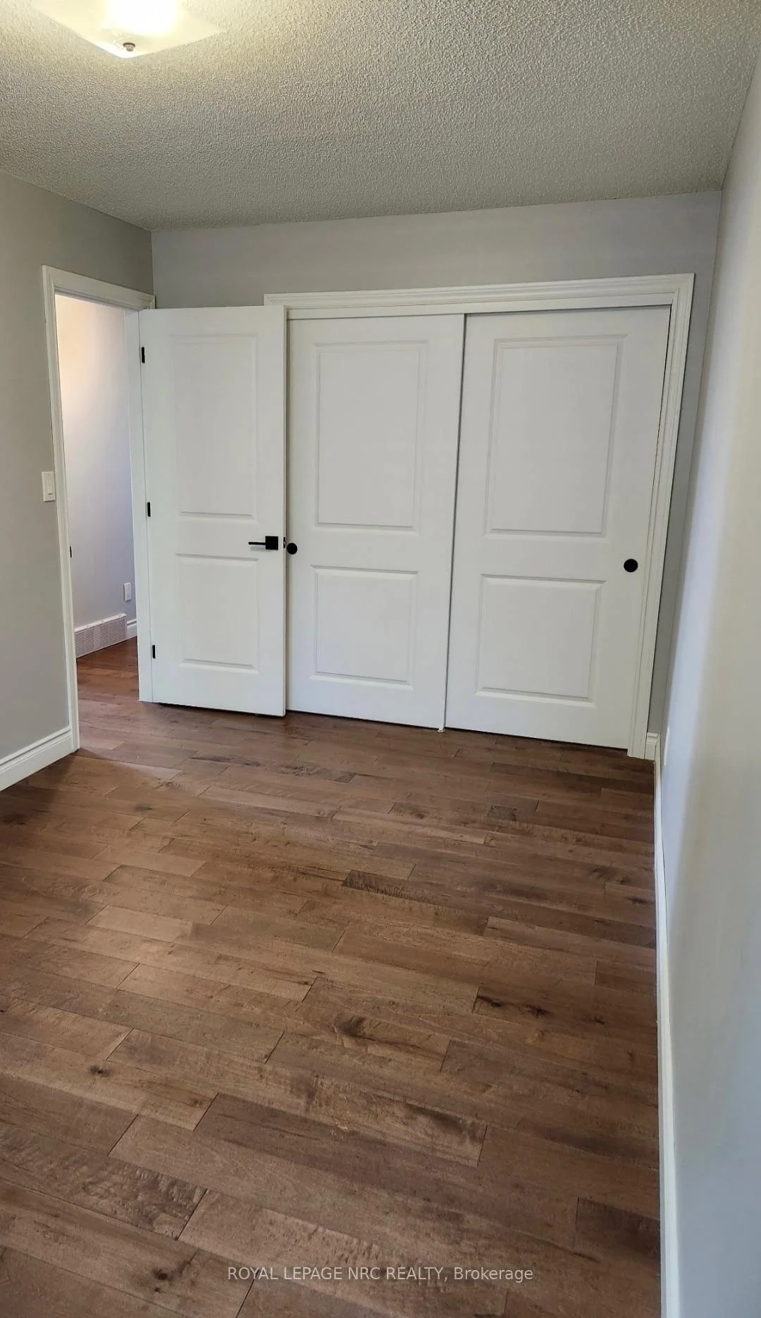 Photo 60 of 7689 Trackview Street, Niagara Falls, Ascot — HOMEH