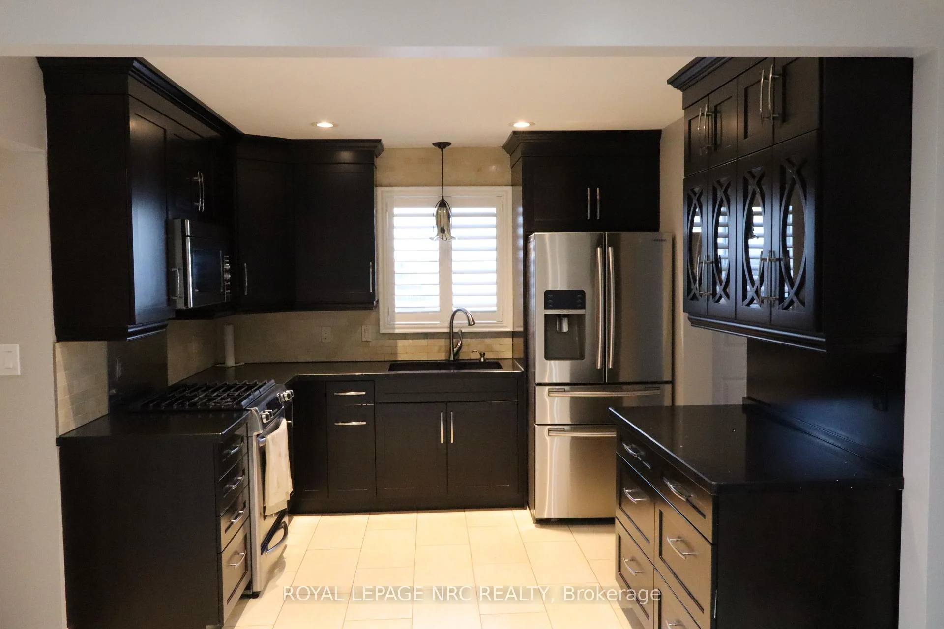 Photo 71 of 7689 Trackview Street, Niagara Falls, Ascot — HOMEH