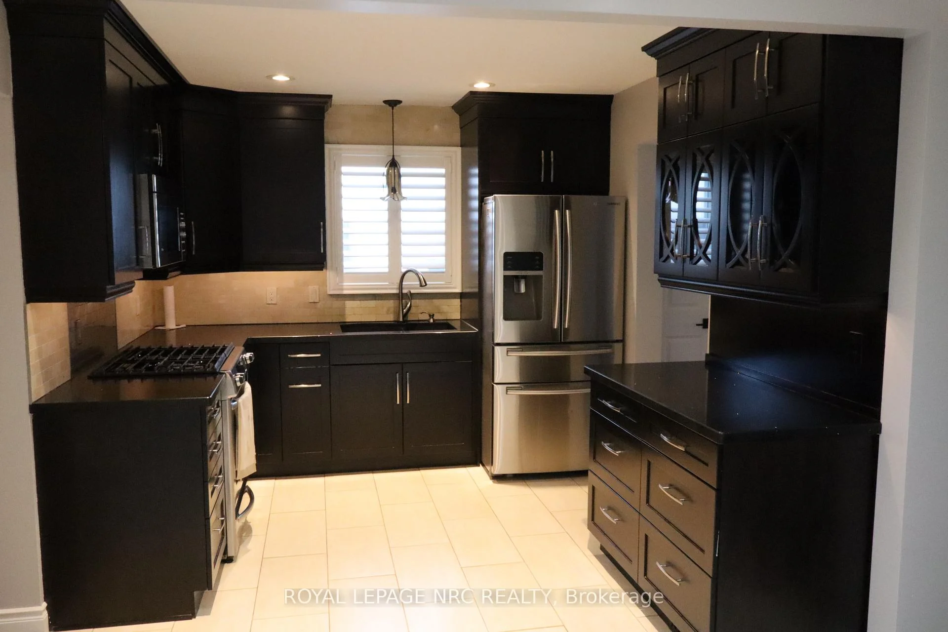Photo 87 of 7689 Trackview Street, Niagara Falls, Ascot — HOMEH
