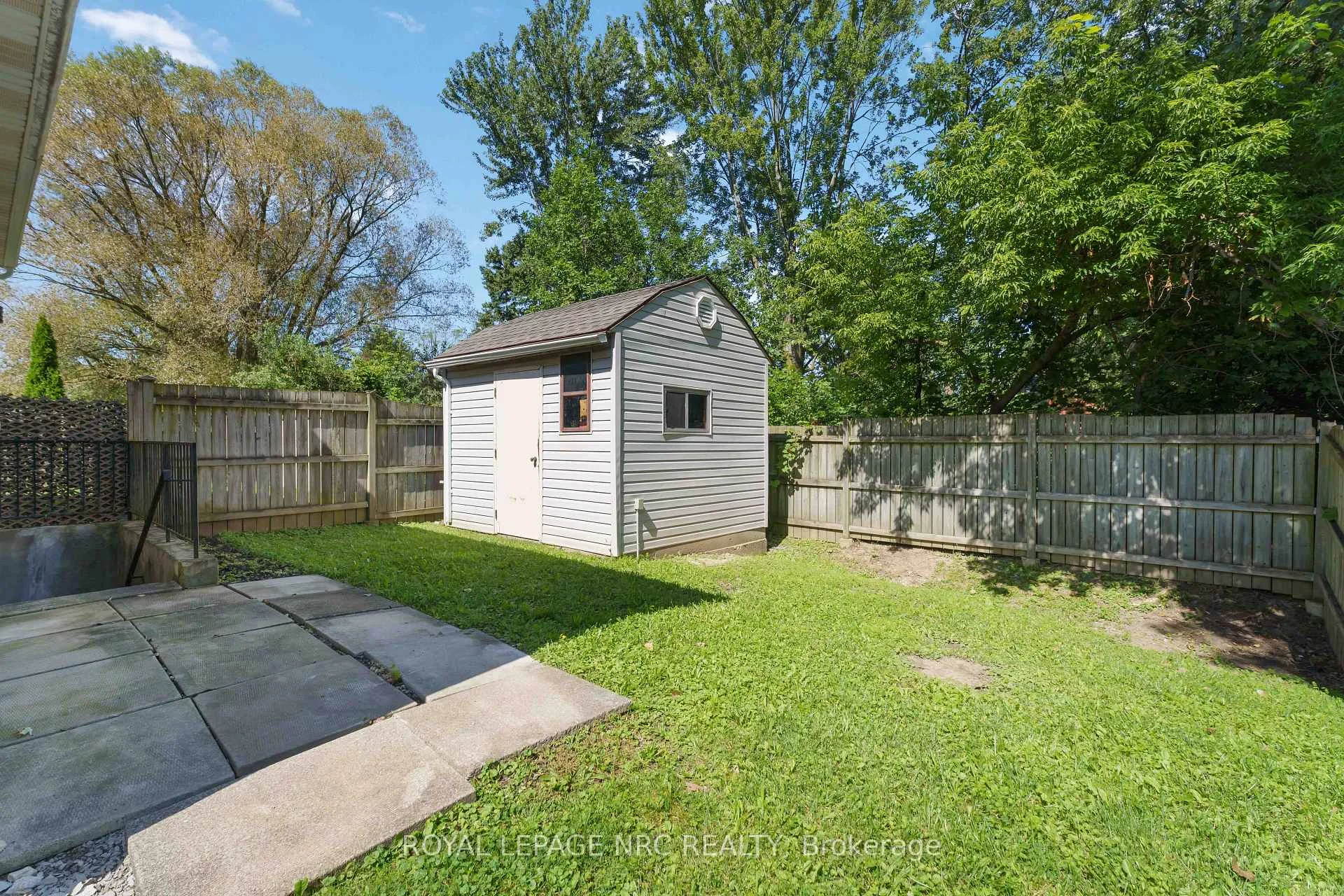 Photo 85 of 7689 Trackview Street, Niagara Falls, Ascot — HOMEH