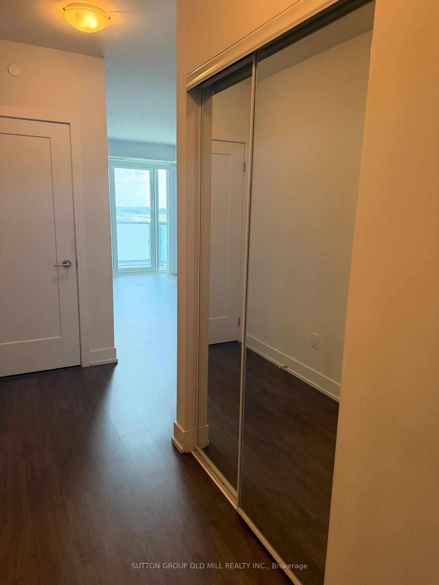 Photo 4 of Unit 2109, 2550 Simcoe Street N, Oshawa, Windfields — HOMEH