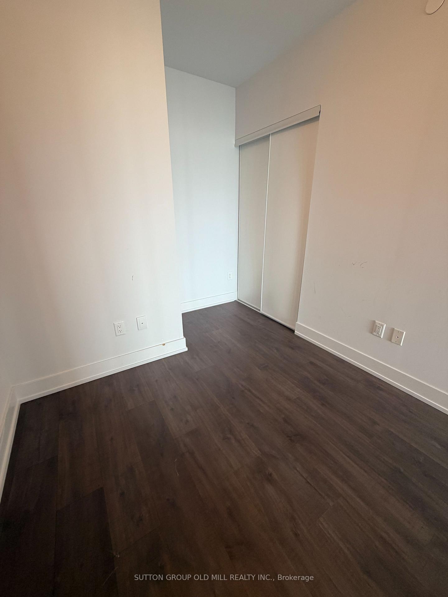 Photo 16 of Unit 2109, 2550 Simcoe Street N, Oshawa, Windfields — HOMEH