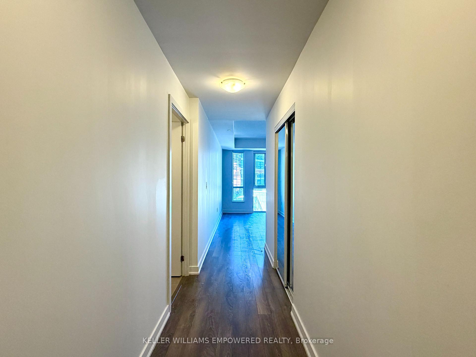 Photo 3 of Unit R509, 31 Phipps Street, Toronto, Bay Street Corridor — HOMEH