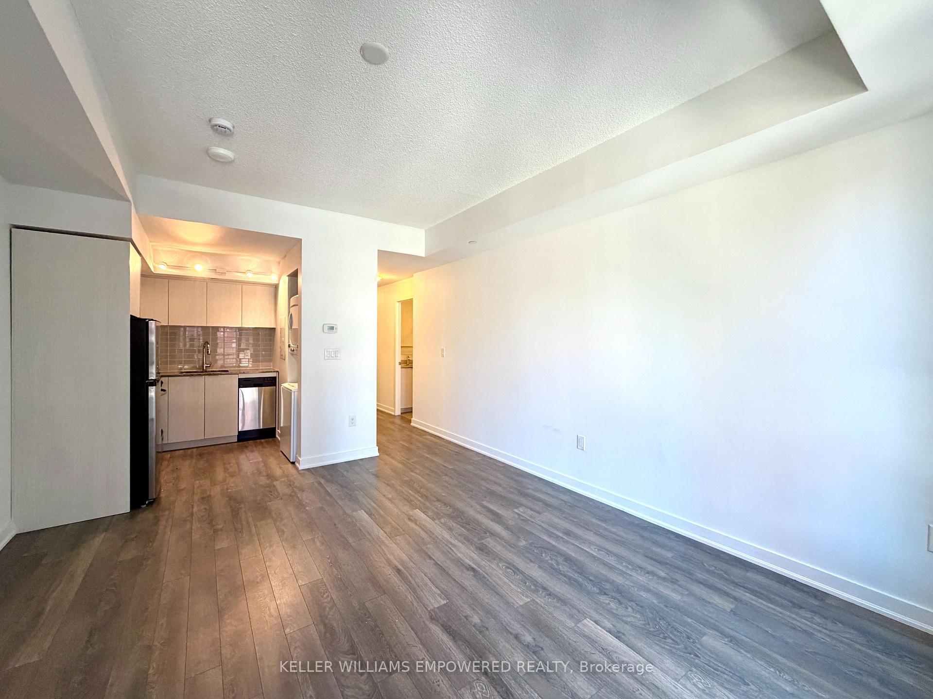 Photo 10 of Unit R509, 31 Phipps Street, Toronto, Bay Street Corridor — HOMEH