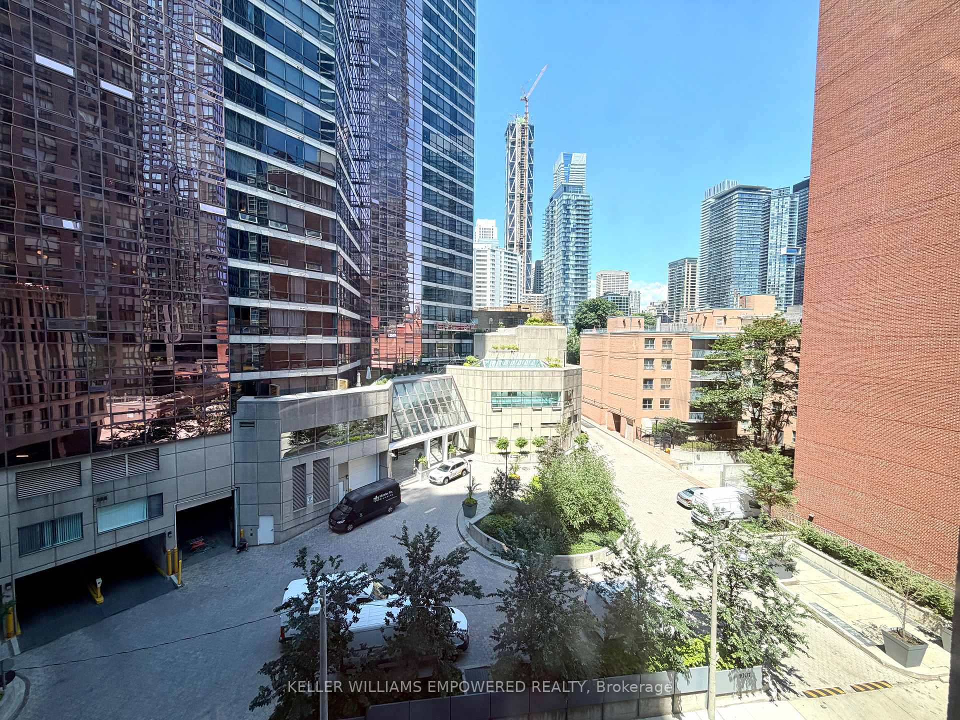 Photo 12 of Unit R509, 31 Phipps Street, Toronto, Bay Street Corridor — HOMEH