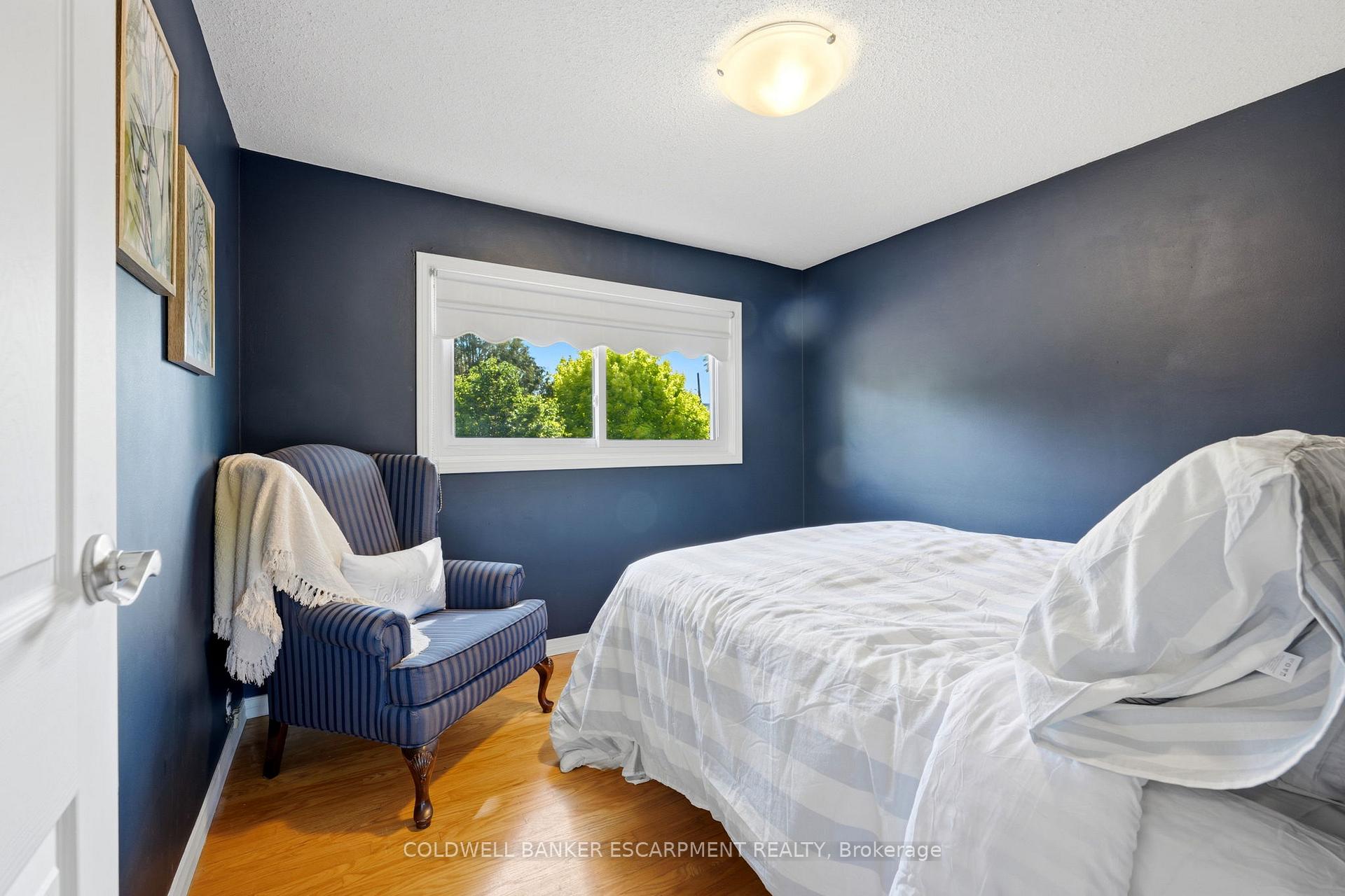 Photo 15 of 40 Strathmere Place, Guelph, Riverside Park — HOMEH