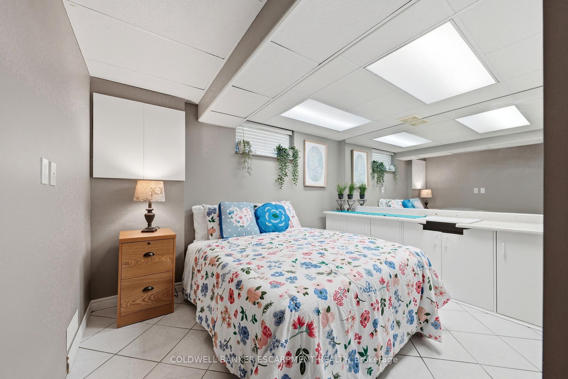 Photo 16 of 40 Strathmere Place, Guelph, Riverside Park — HOMEH