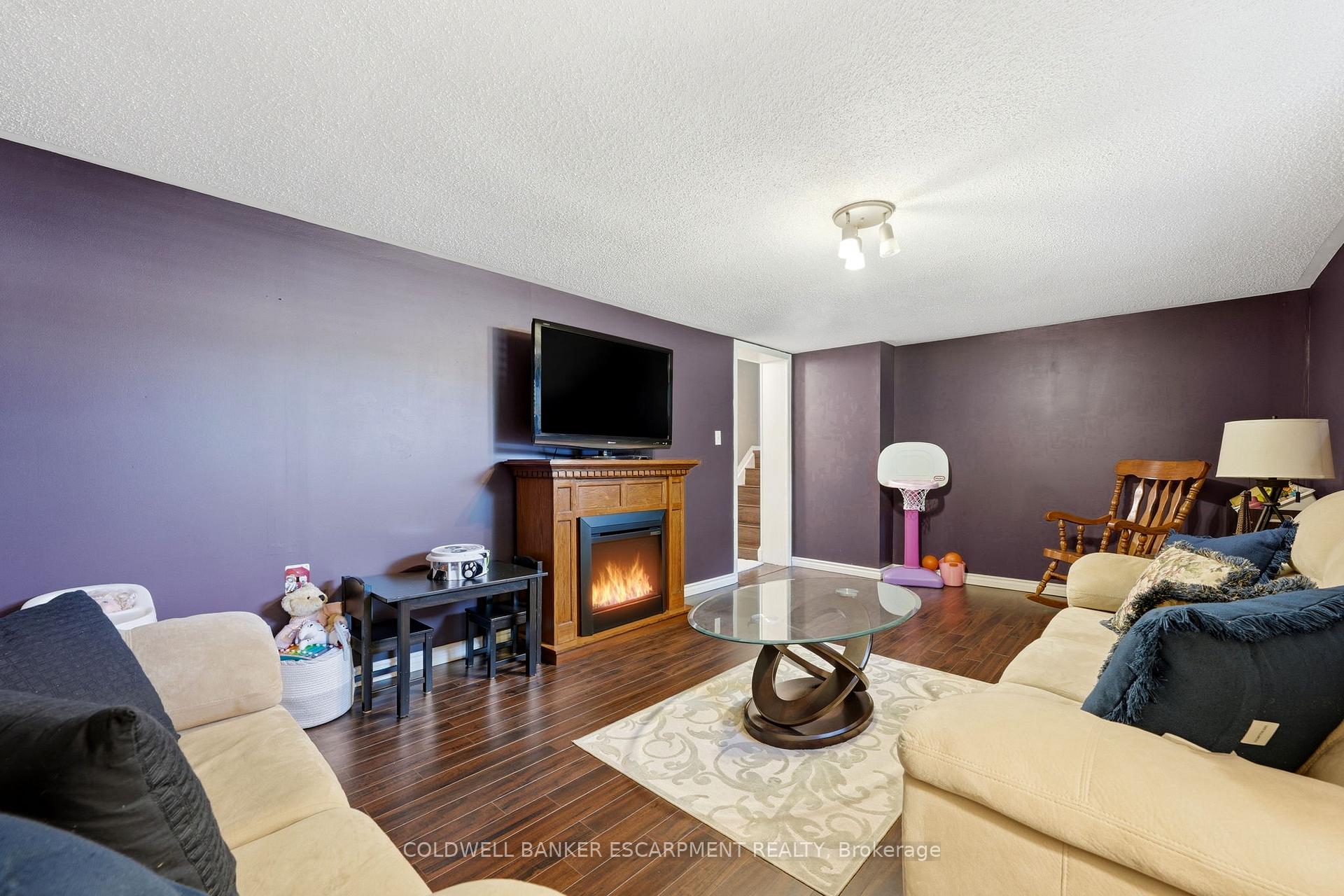 Photo 30 of 40 Strathmere Place, Guelph, Riverside Park — HOMEH