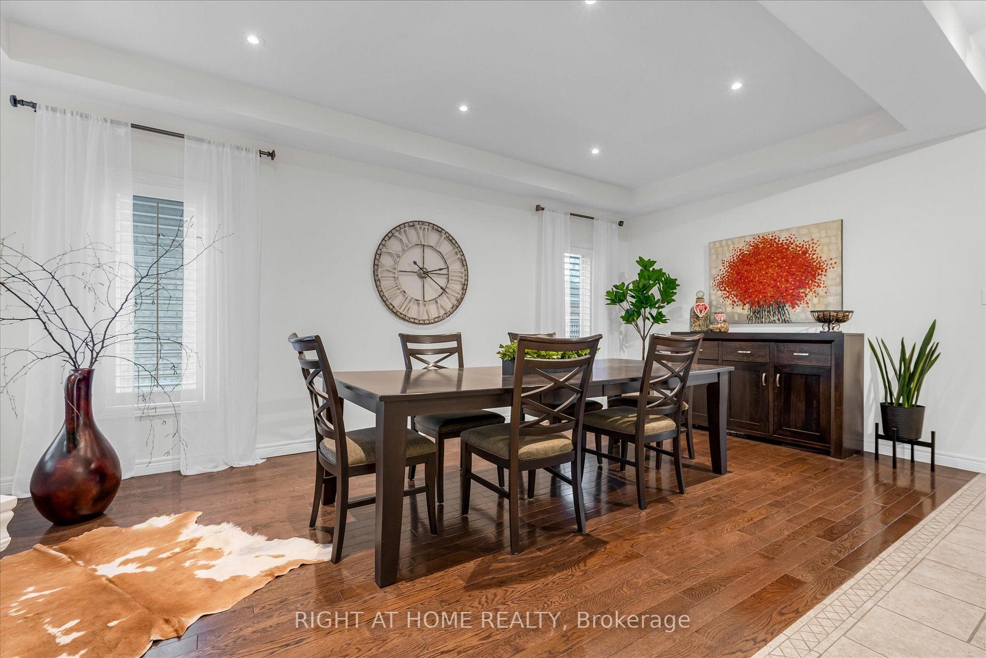 Photo 6 of 87 Newcombe Road N, Hamilton, Dundas — HOMEH
