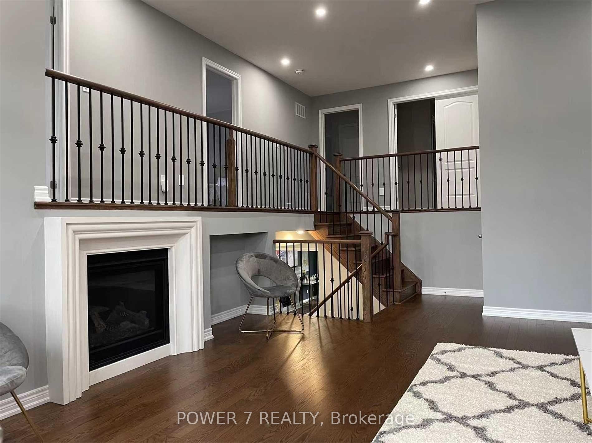 Photo 6 of 28 John Smith Street, East Gwillimbury, Holland Landing — HOMEH