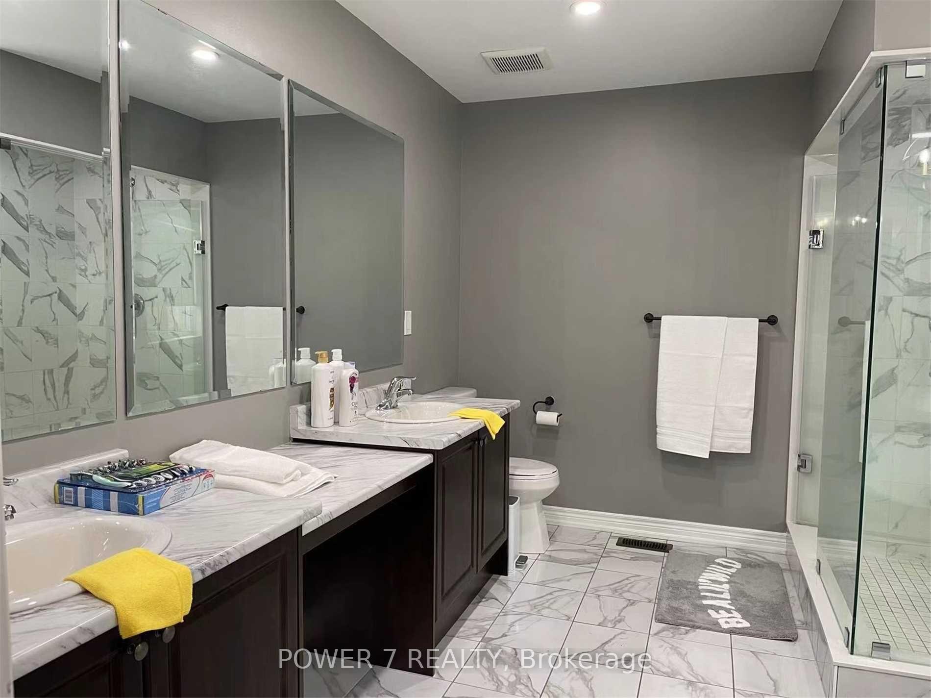 Photo 12 of 28 John Smith Street, East Gwillimbury, Holland Landing — HOMEH