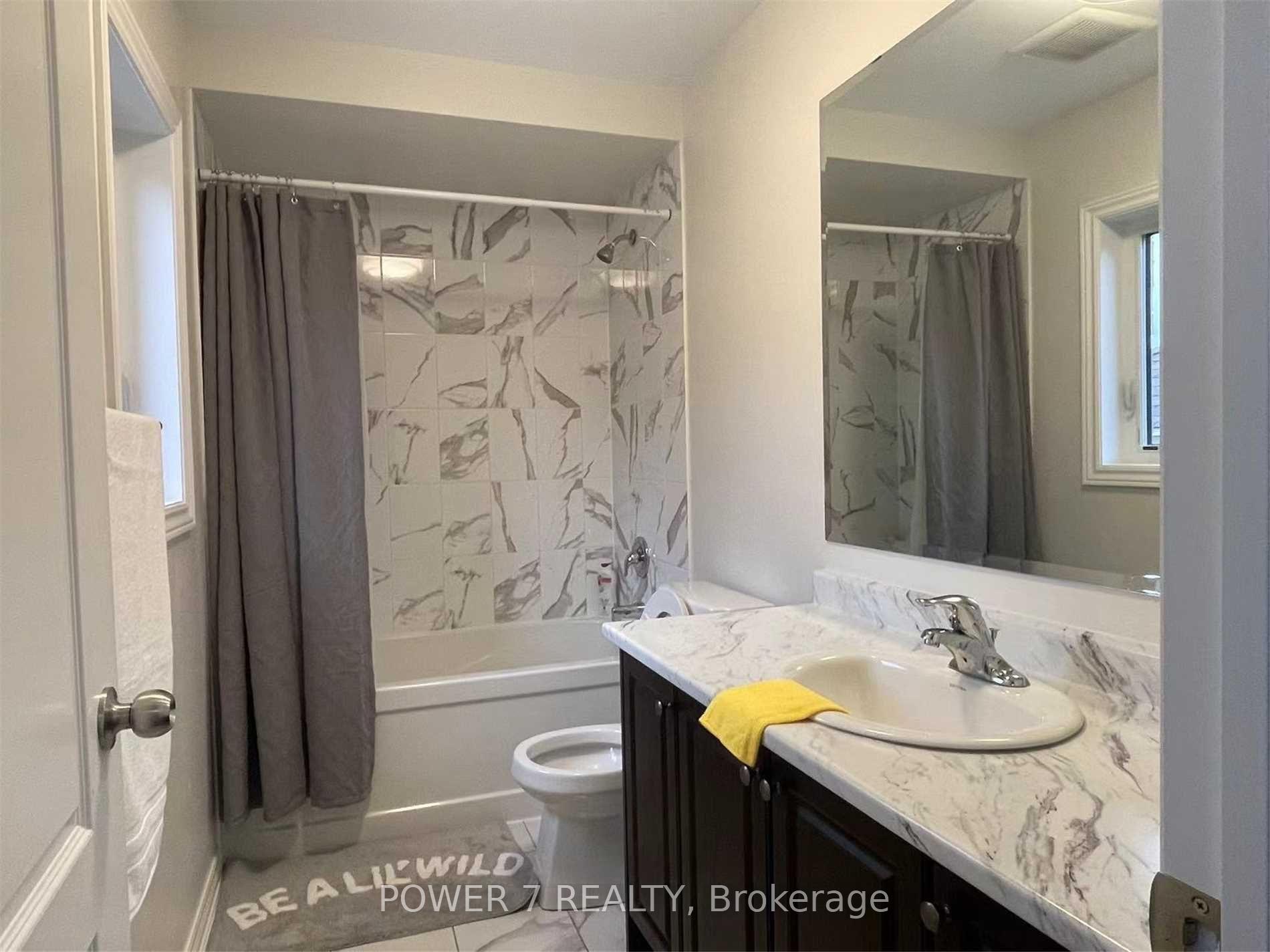 Photo 14 of 28 John Smith Street, East Gwillimbury, Holland Landing — HOMEH