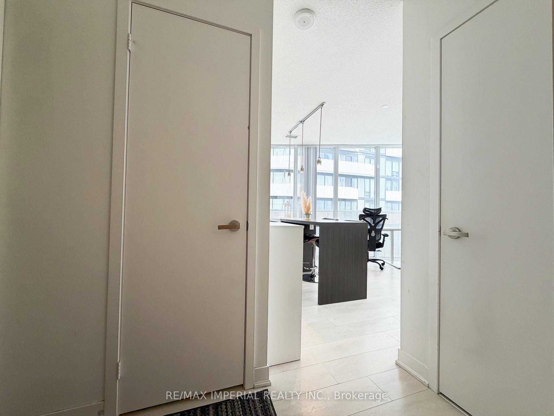 Photo 4 of Unit 2802, 88 Harbour Street, Toronto, Waterfront Communities — HOMEH