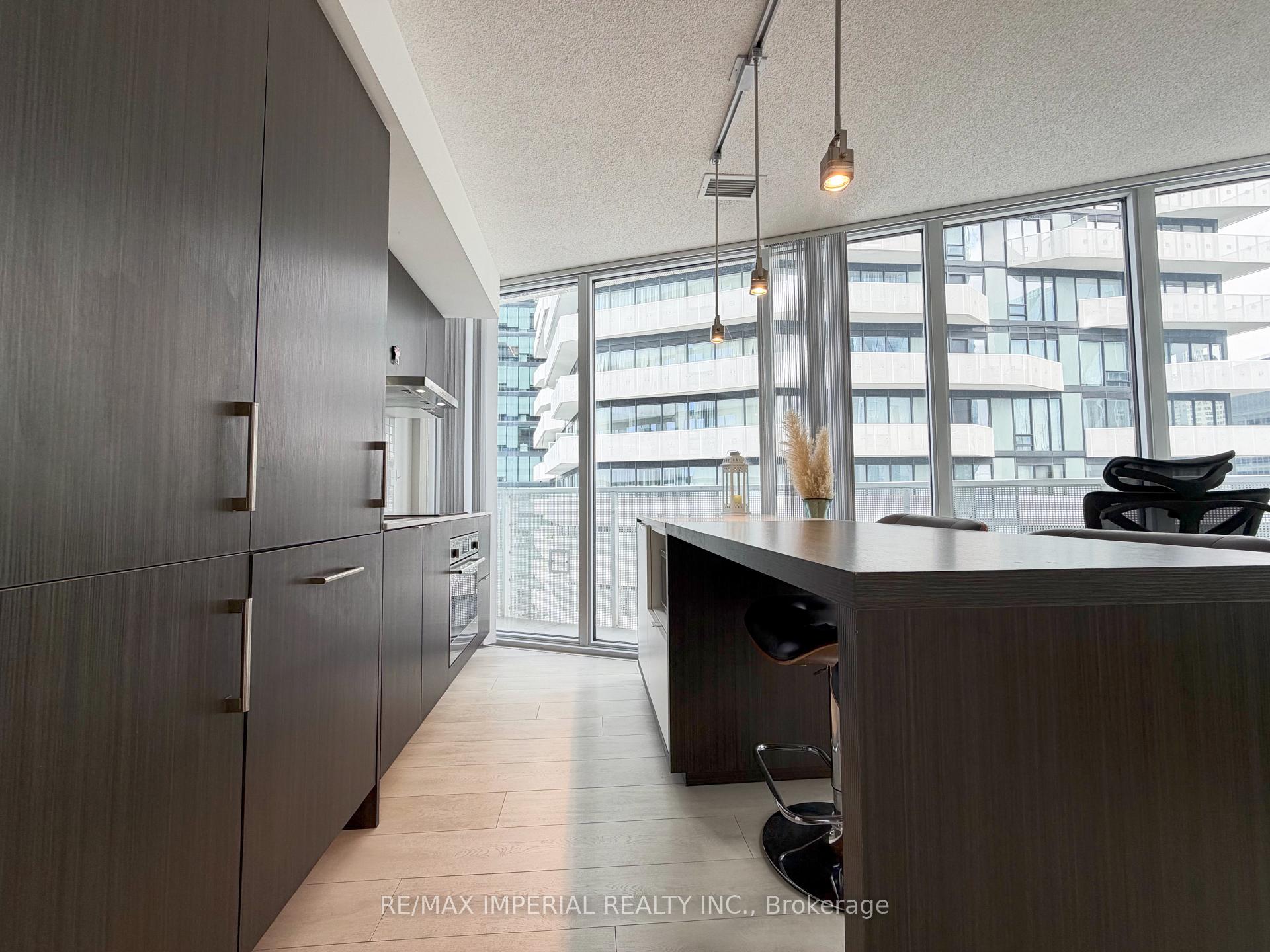 Photo 12 of Unit 2802, 88 Harbour Street, Toronto, Waterfront Communities — HOMEH