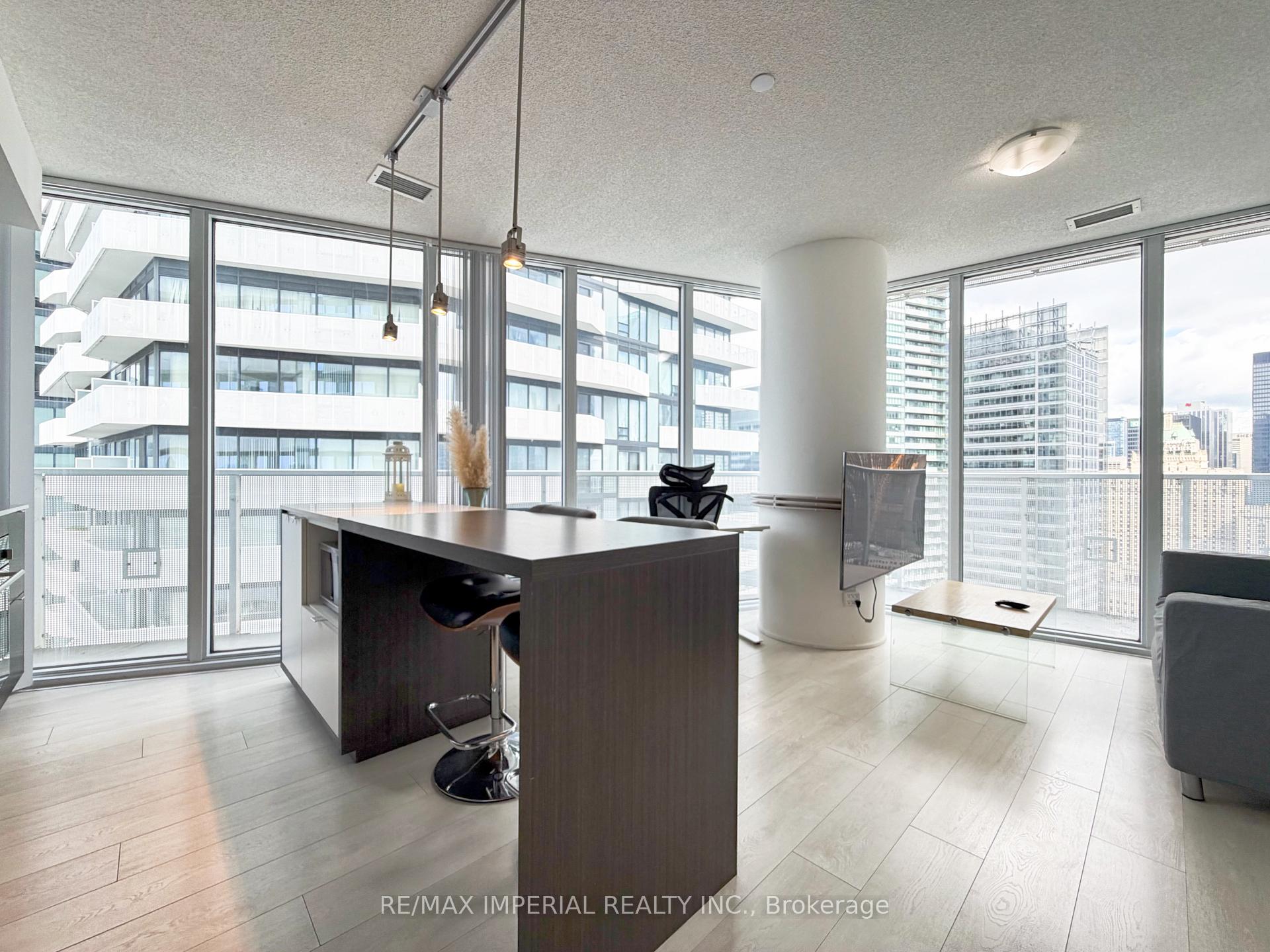 Photo 15 of Unit 2802, 88 Harbour Street, Toronto, Waterfront Communities — HOMEH